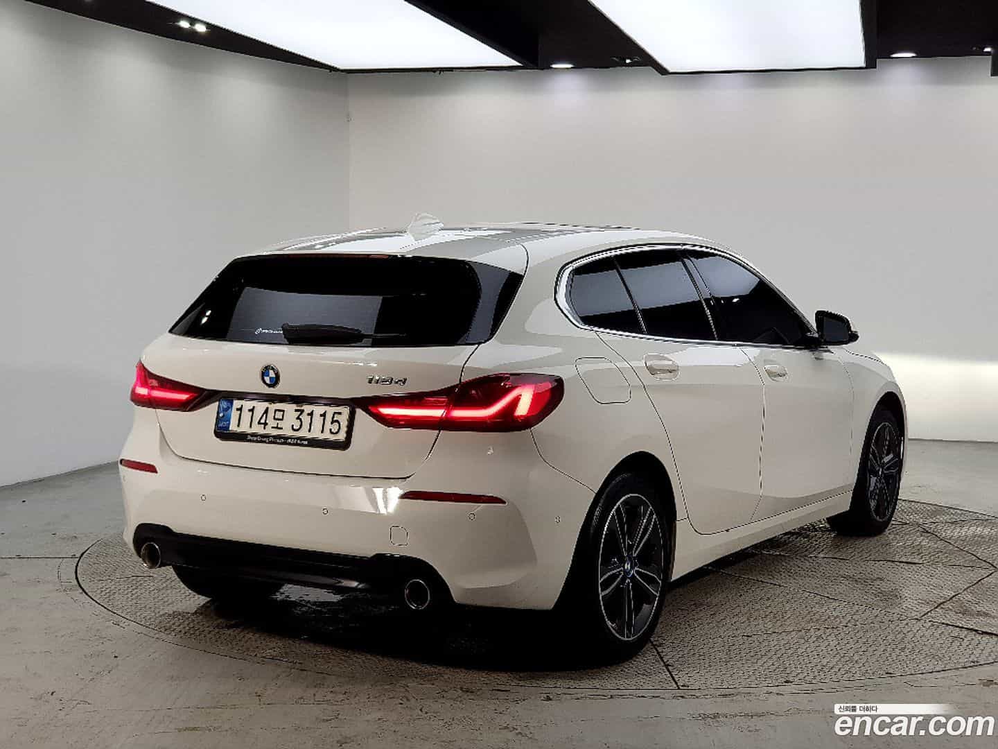 1-Series BMW 2021.0-OUTER-004