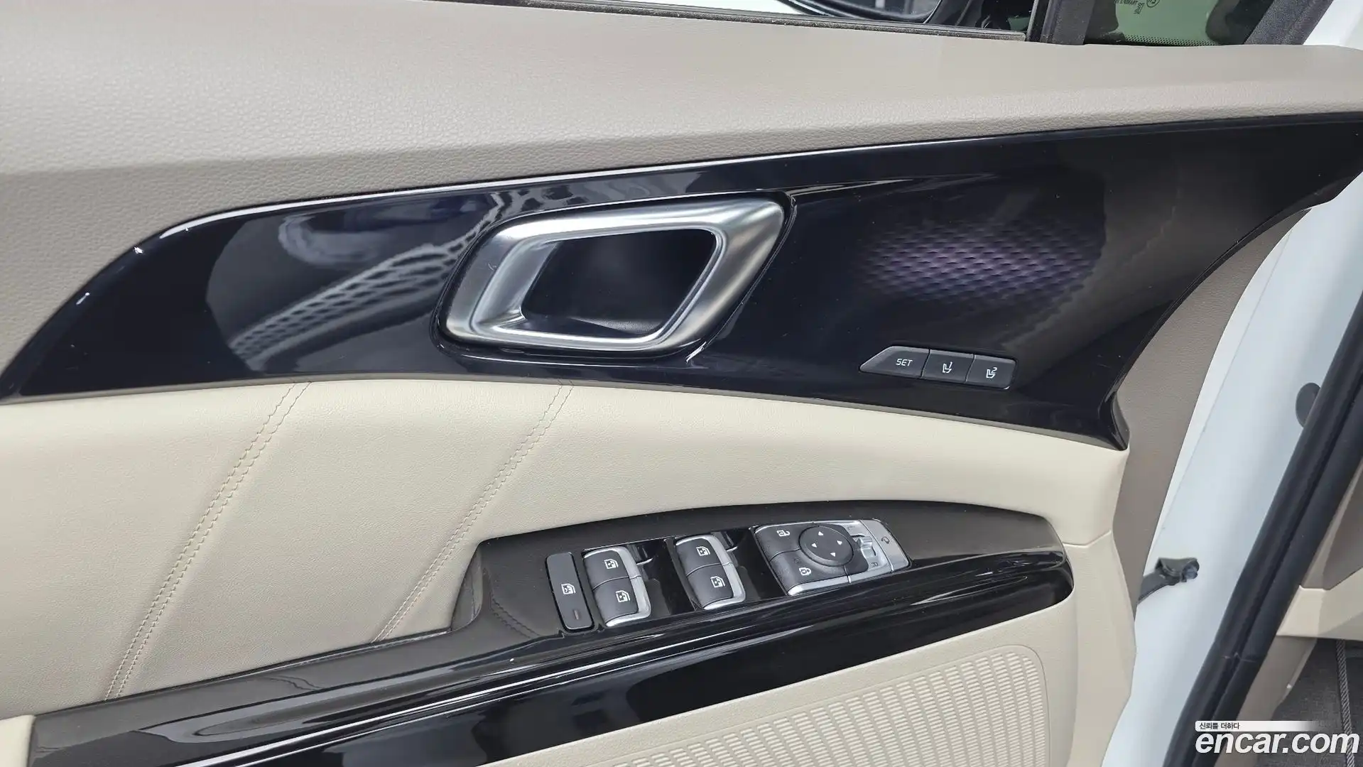 Canival Kia 2021.6-OPTION-043