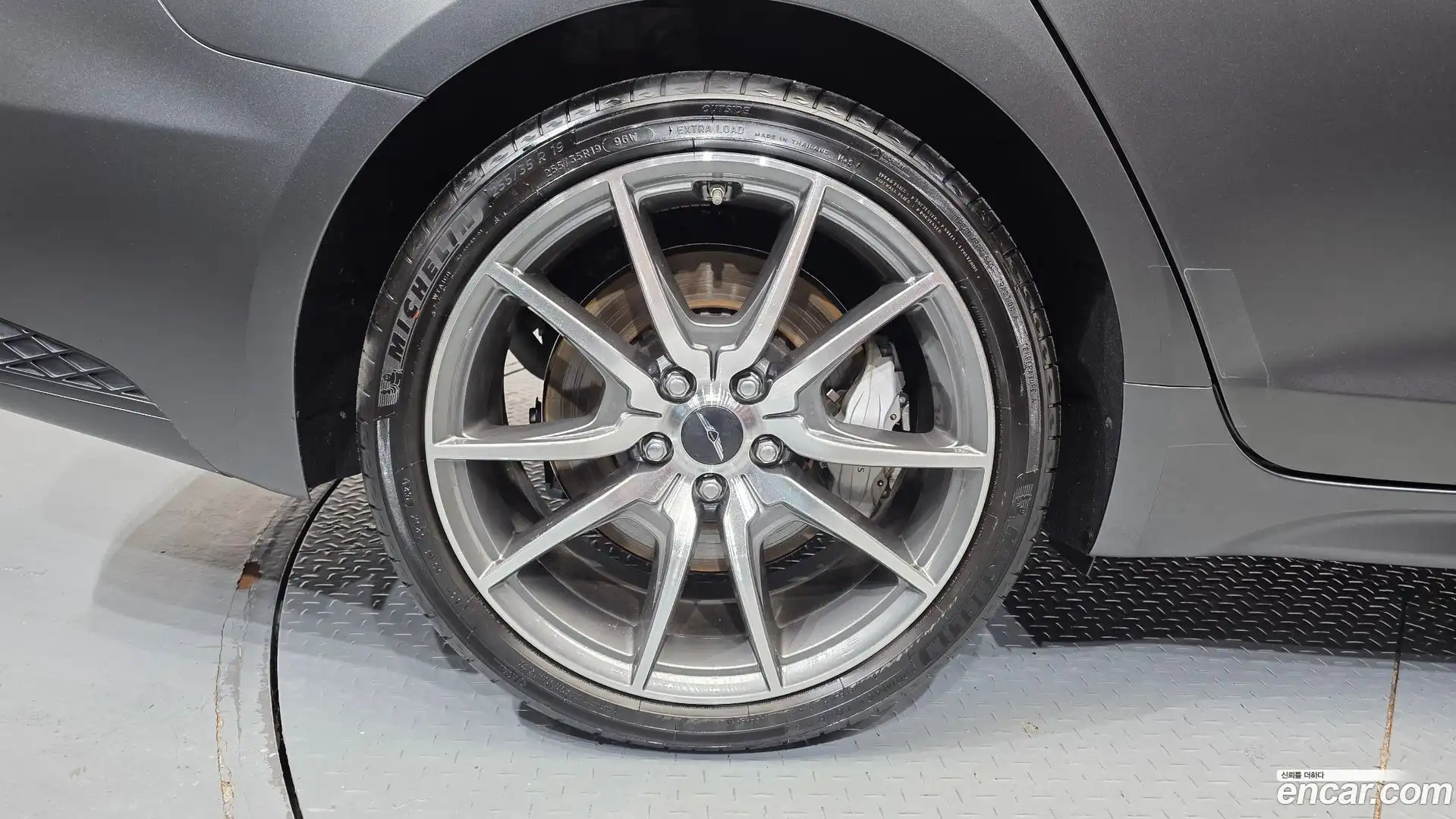 G70 Genesis 2024.9-OUTER-031
