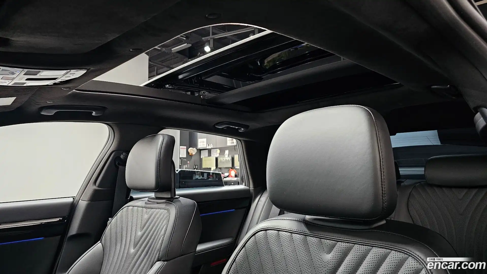 Grandeur Hyundai 2025.3-OPTION-021