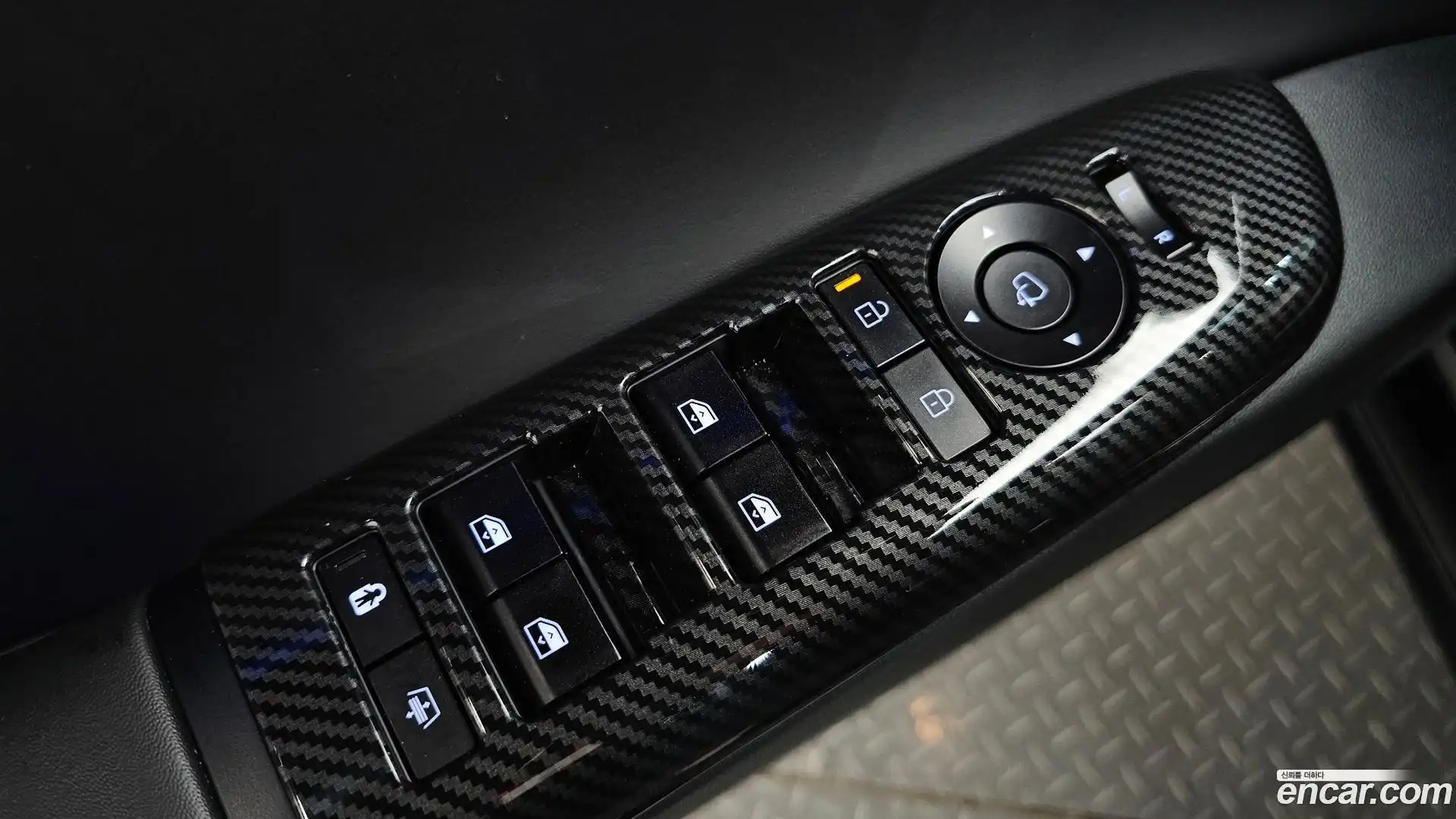 Grandeur Hyundai 2025.3-OPTION-053