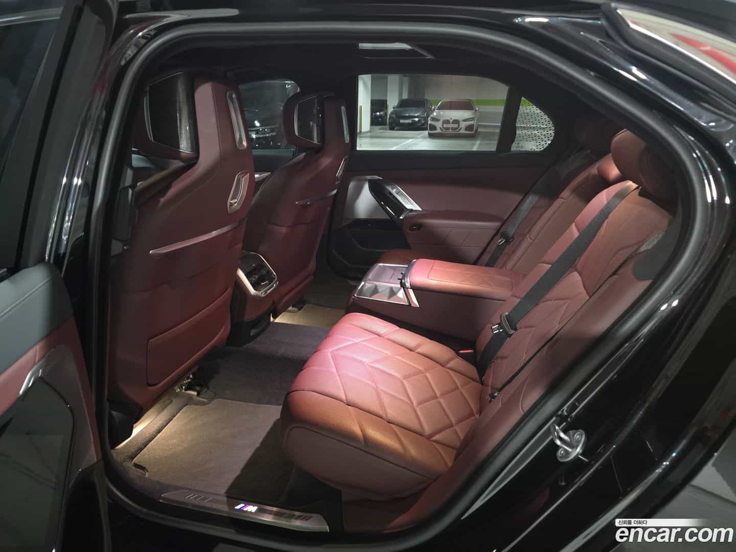 7-Series BMW 2022.11-INNER-010