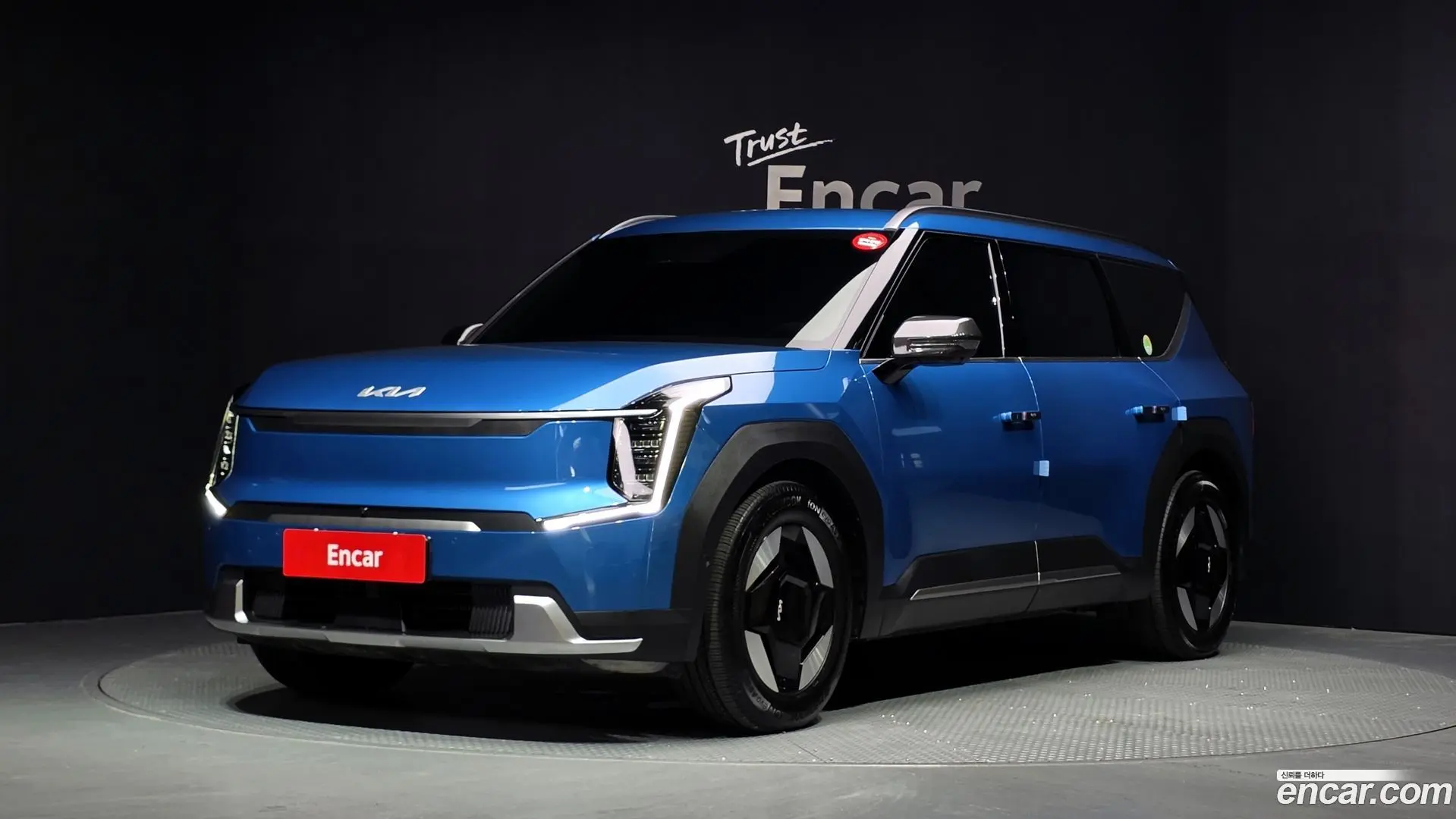 Main__Slider__Photo:EV9 Kia 2023.11-0