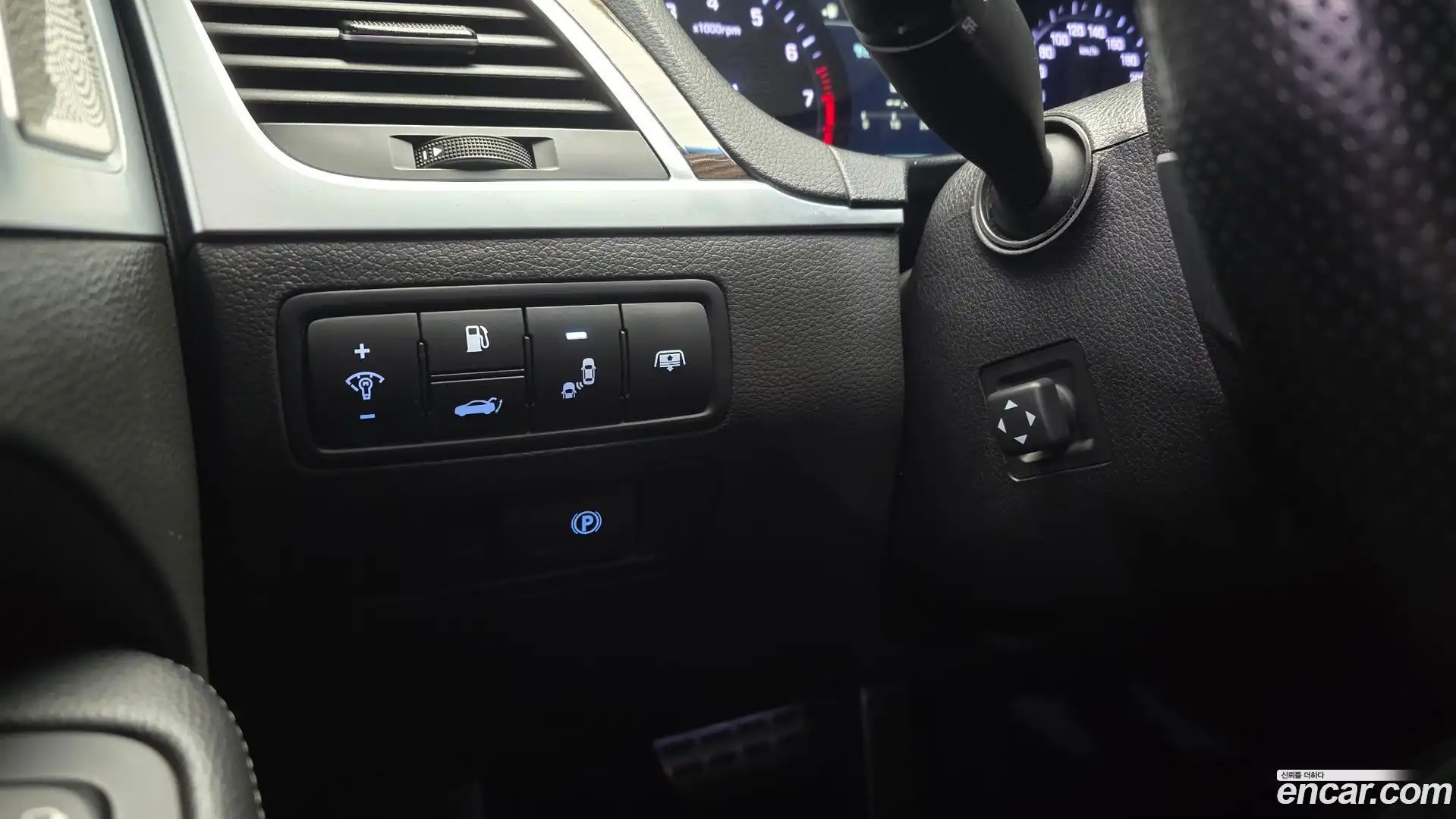 G80 Genesis 2018.1-OPTION-021