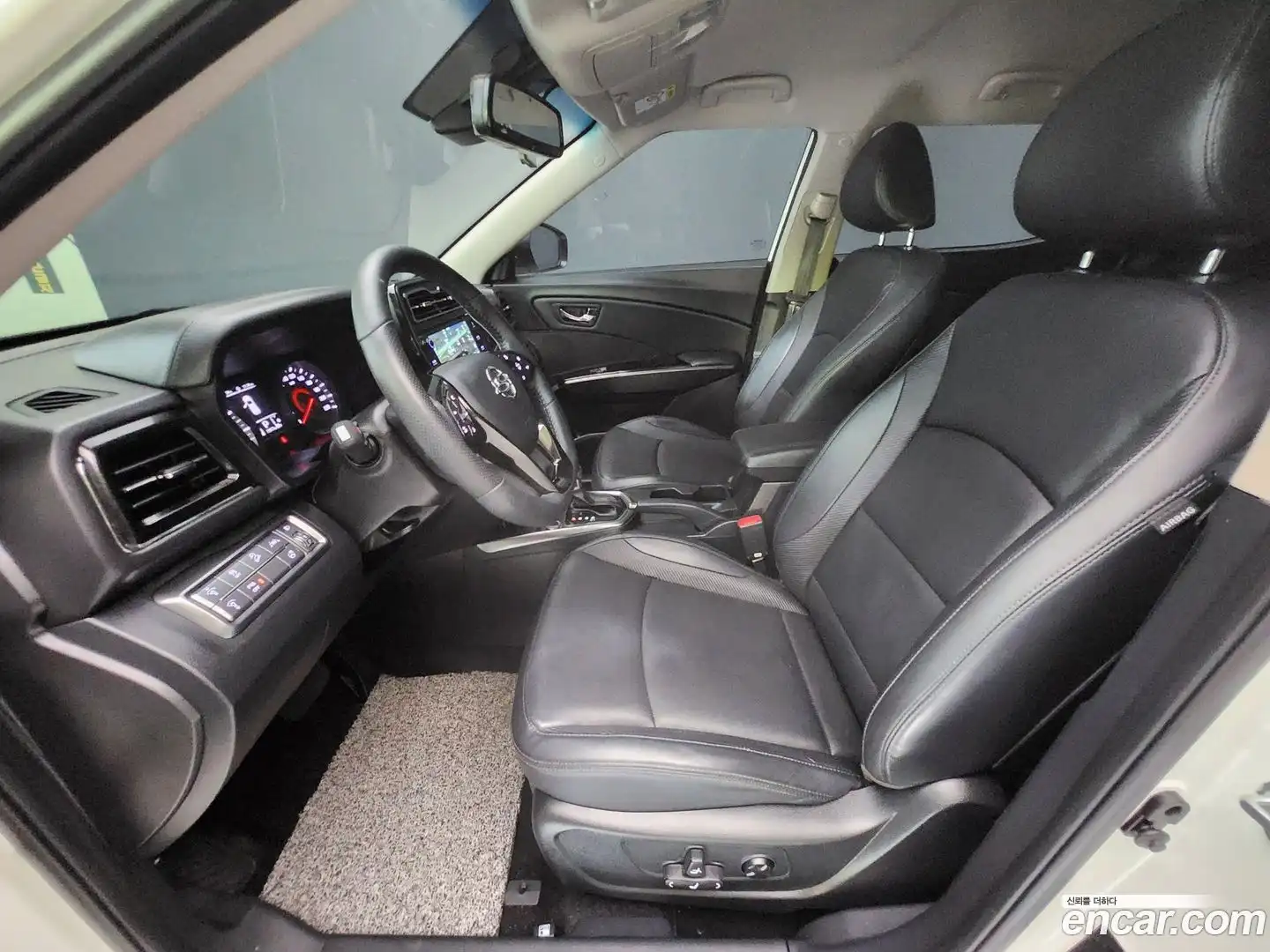 TIBOLI KG Mobility 2022.5-INNER-008