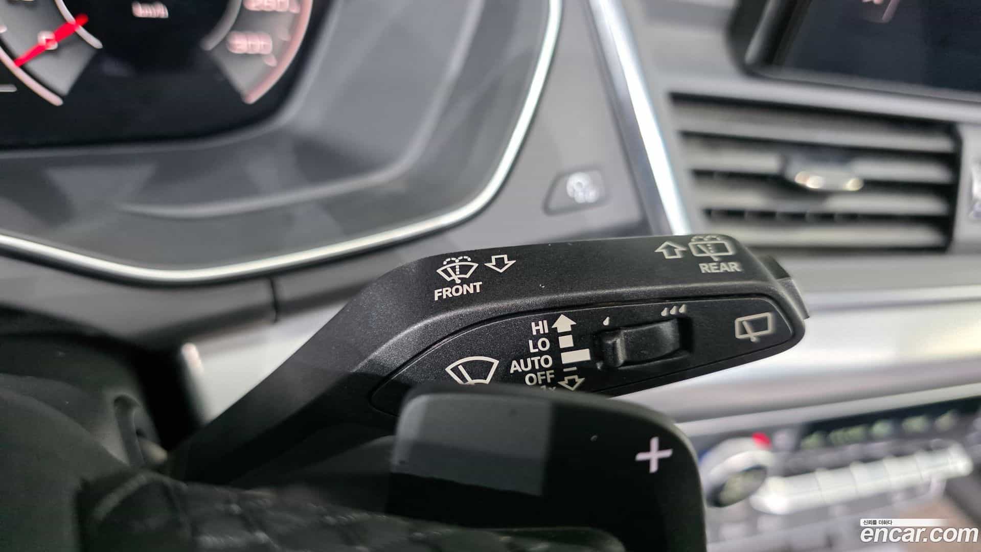 Q5 Audi 2021.8-OPTION-041