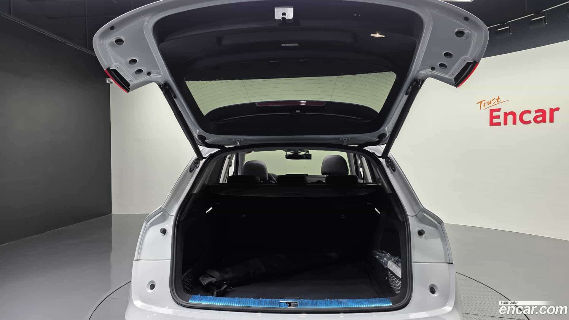 Q5 Audi 2021.8-OPTION-046