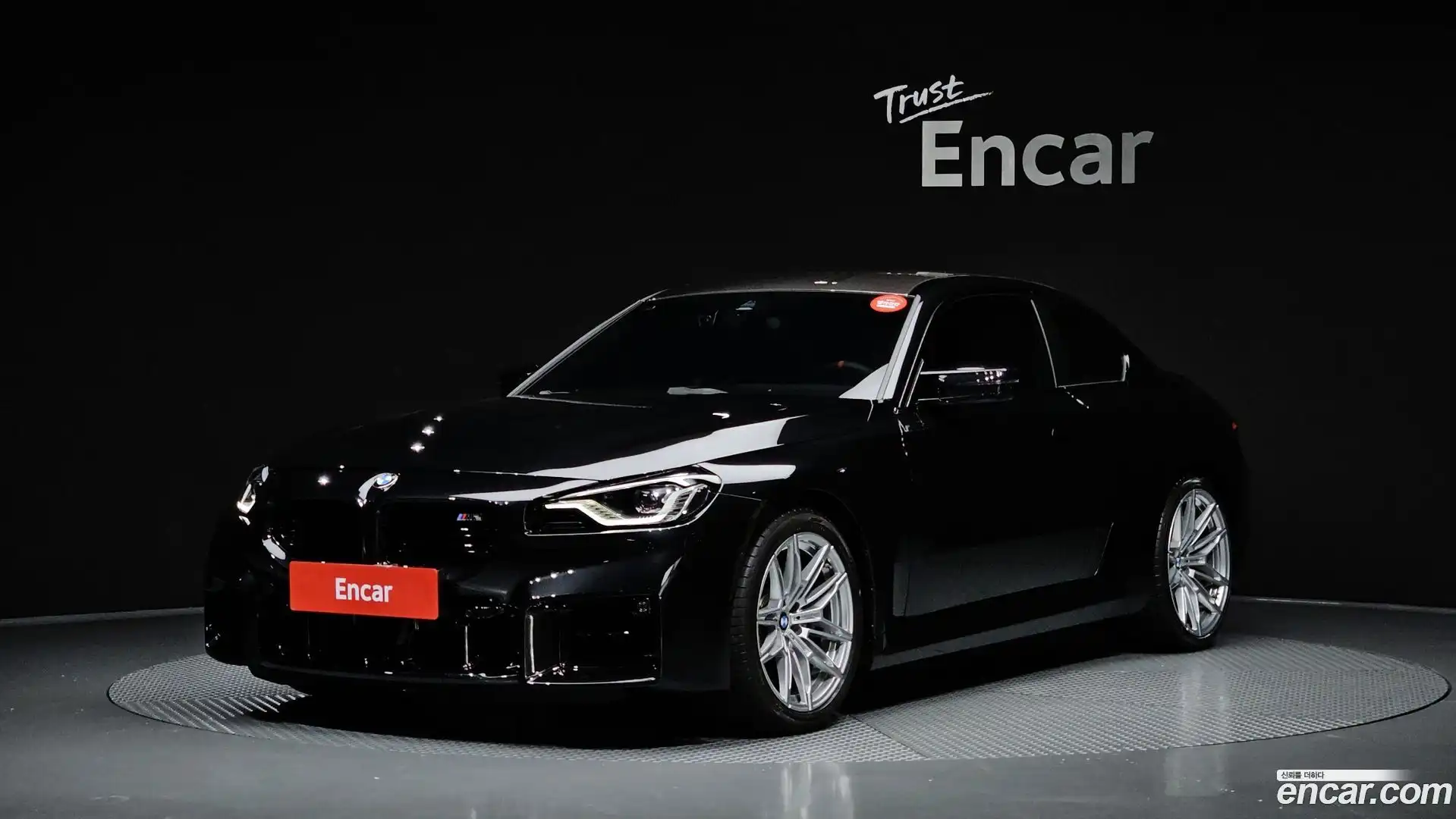 M2 BMW 2025.10-OUTER-001