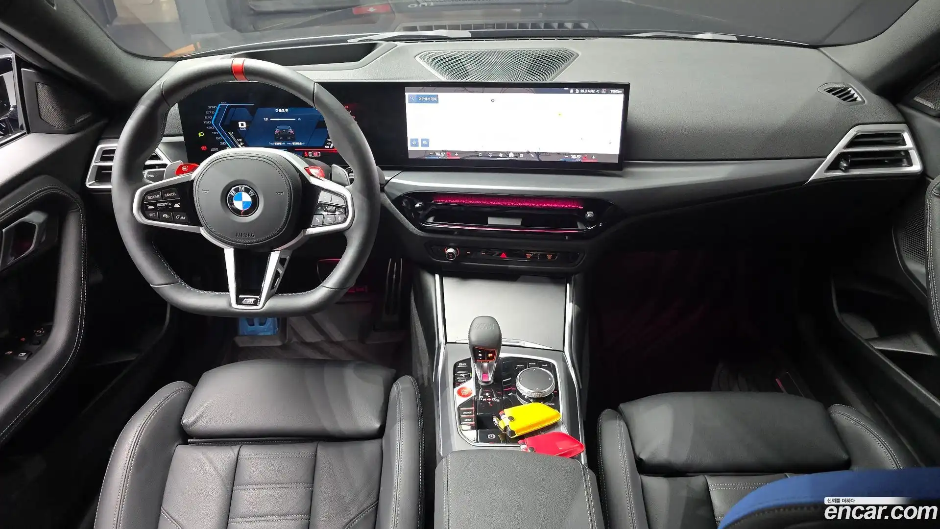 M2 BMW 2025.10-INNER-007
