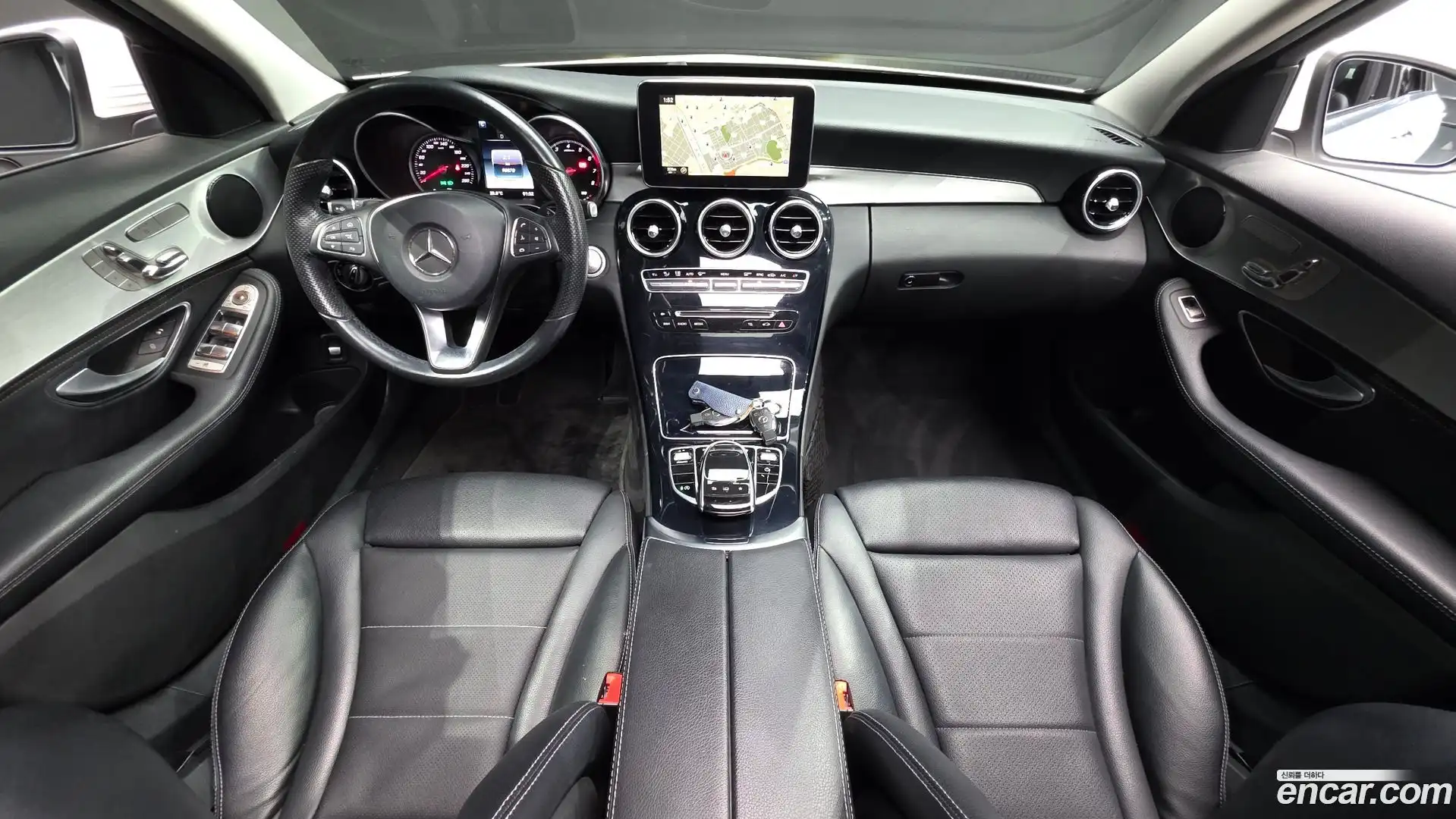 C-Class Mercedes-Benz 2015.7-INNER-007