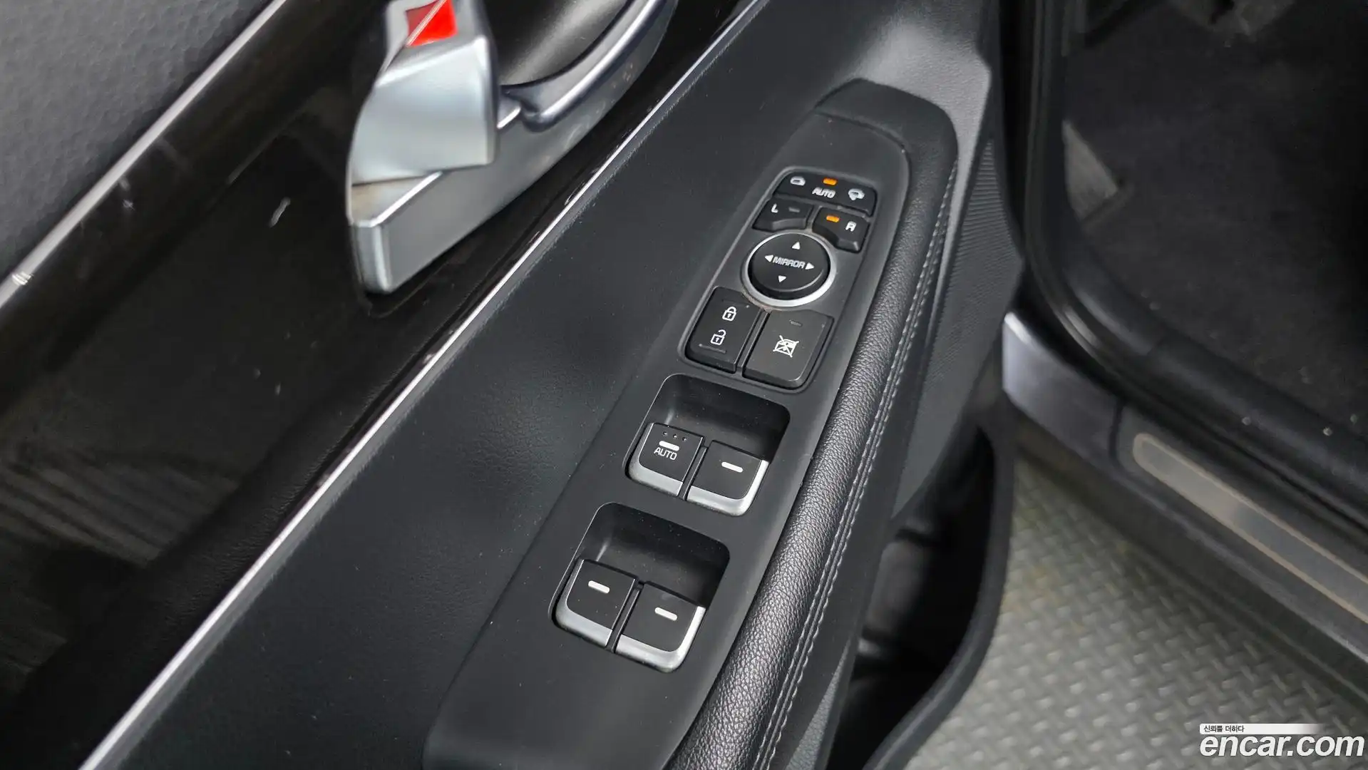 Sorento Kia 2018.10-OPTION-015