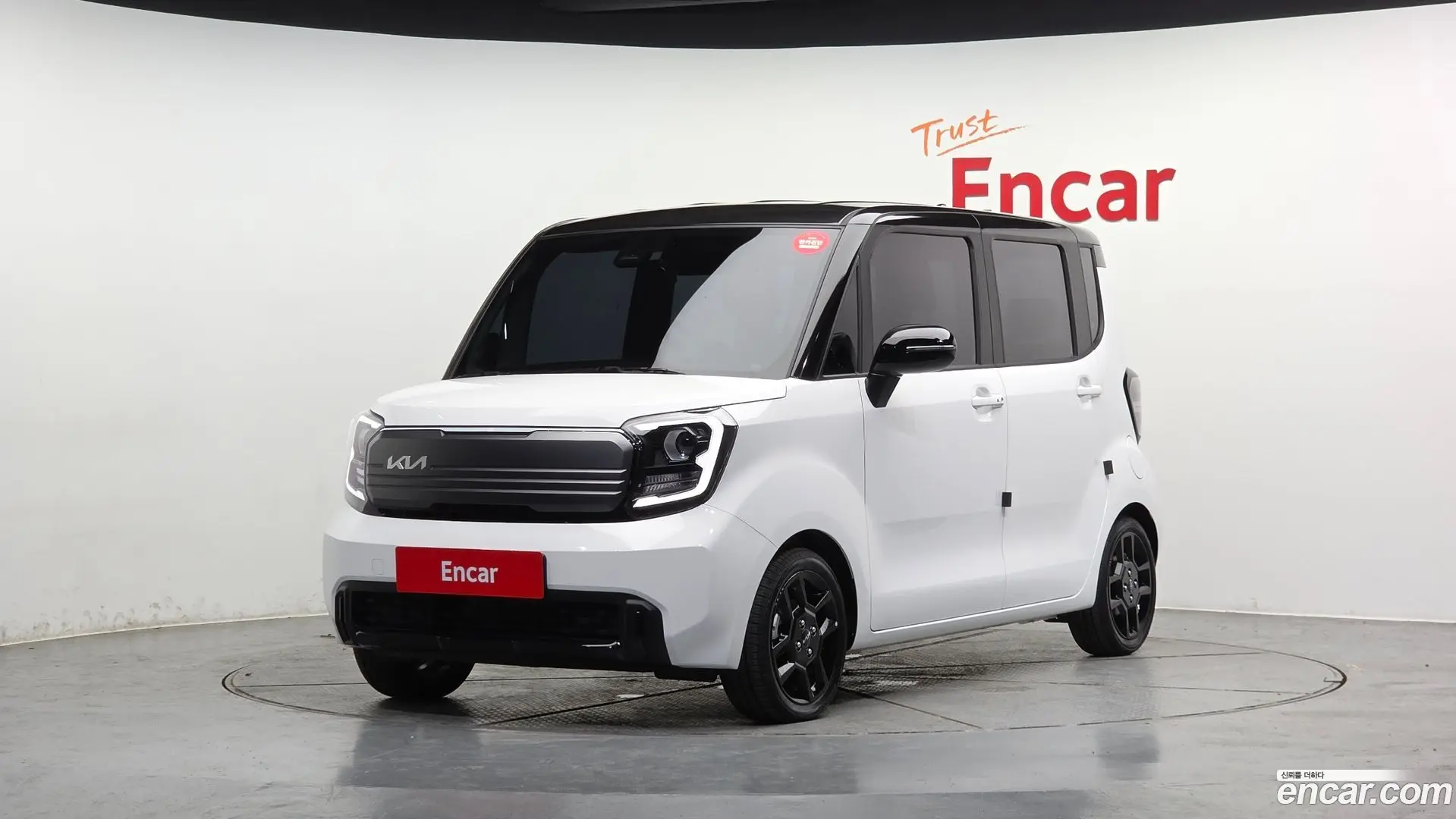 Main__Slider__Photo:RAY Kia 2024.10-0