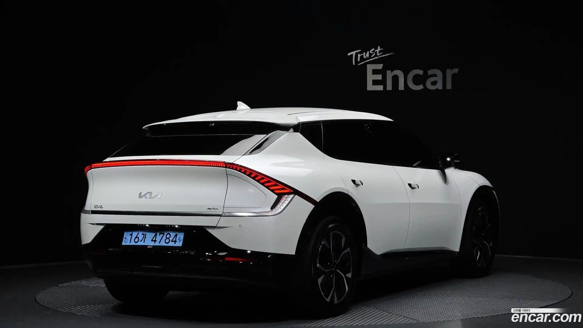 EV6 Kia 2022.7-OUTER-002