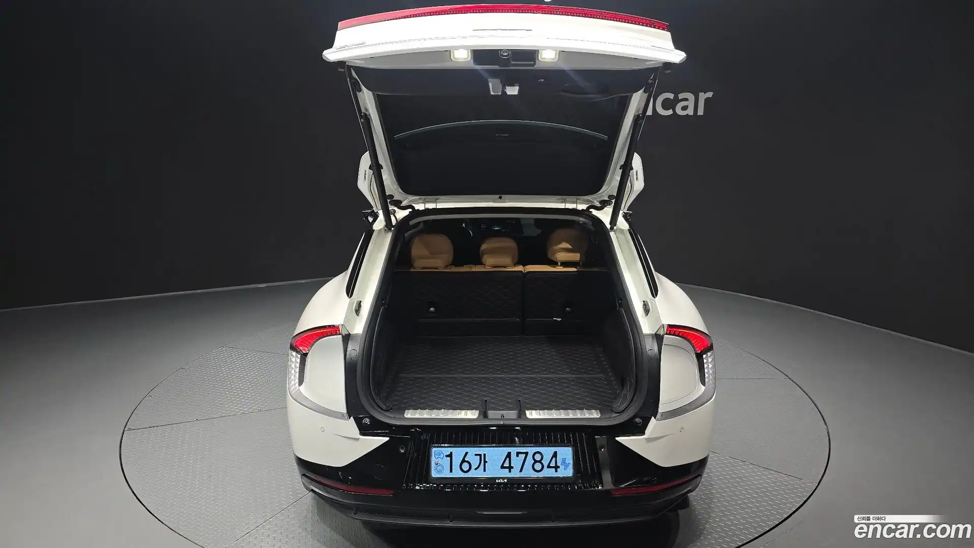 EV6 Kia 2022.7-OPTION-024