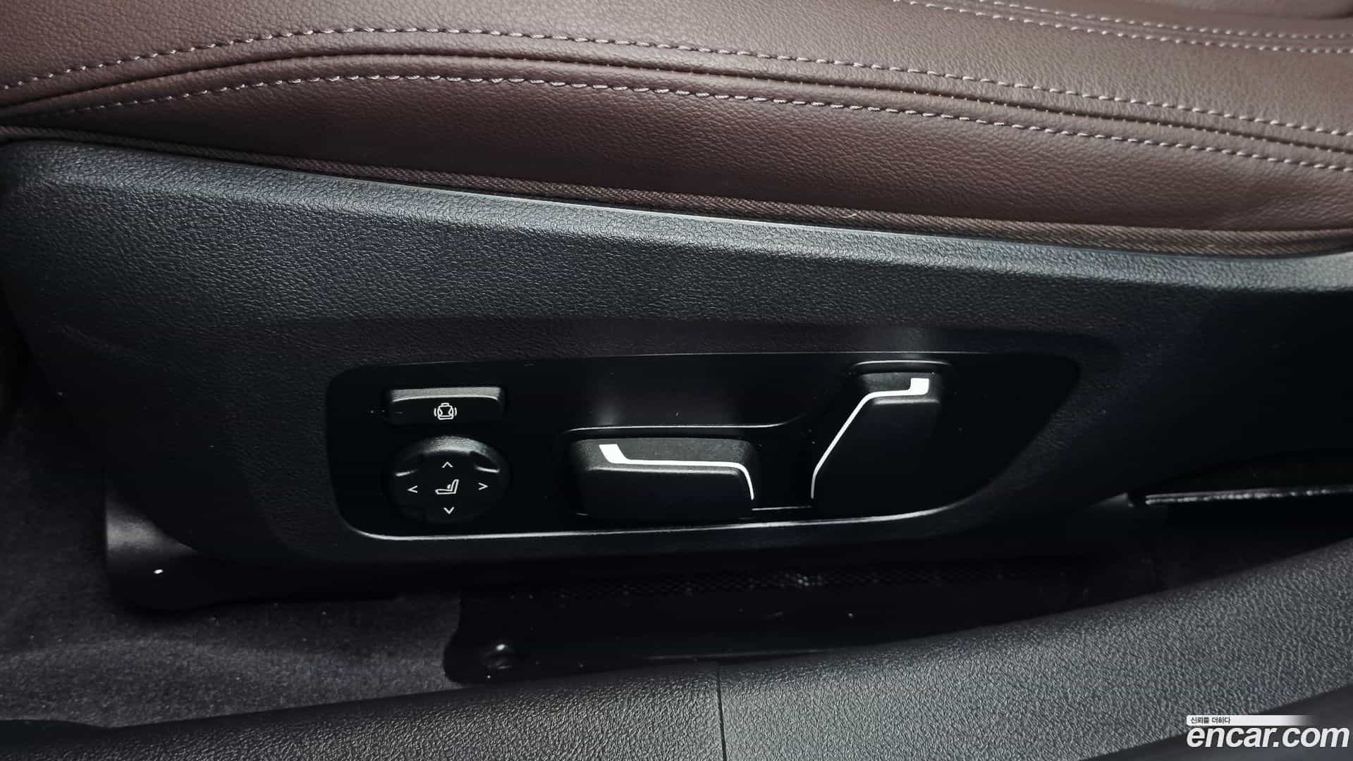 3-Series BMW 2025.6-OPTION-049