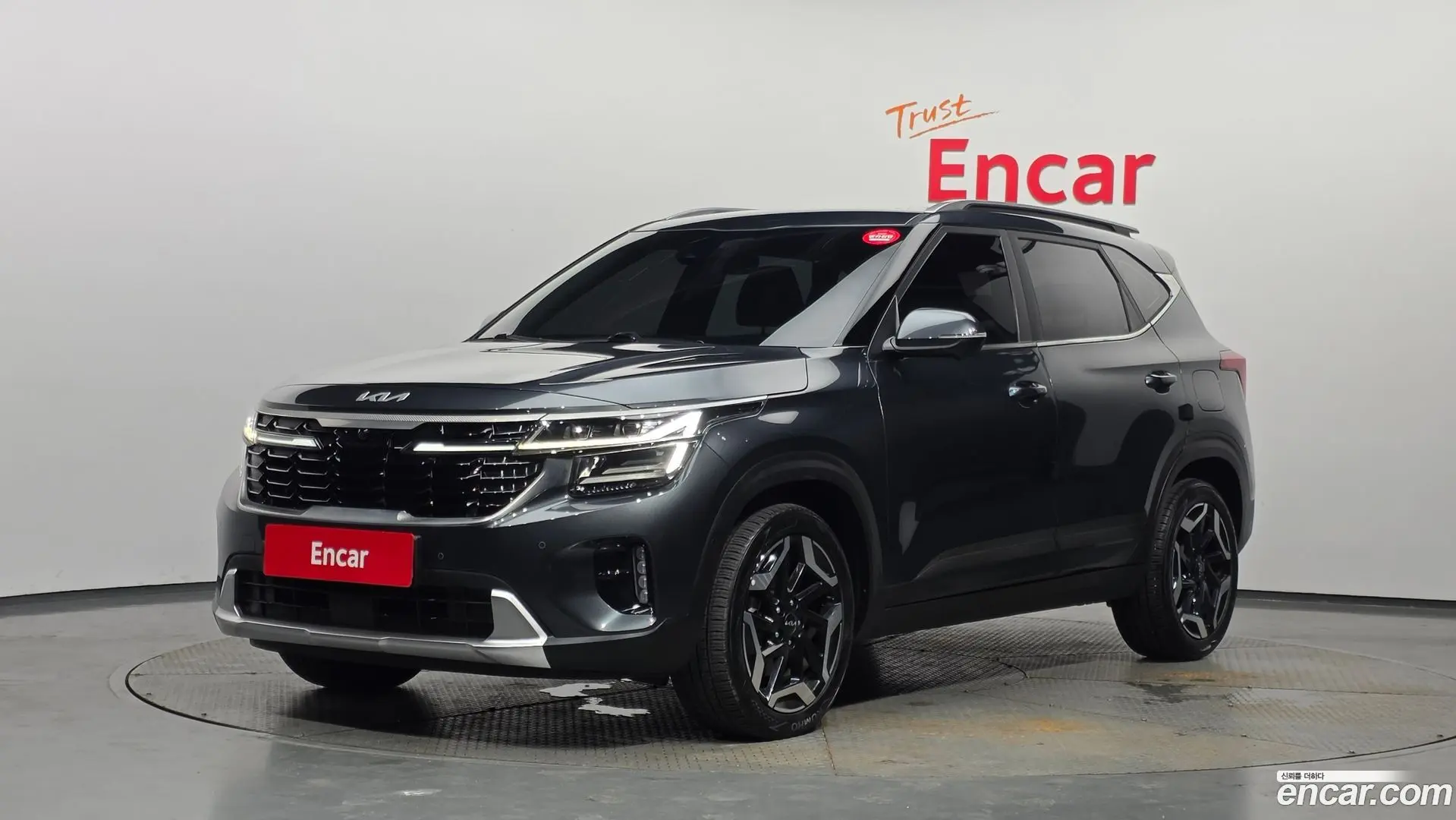 Main__Slider__Photo:Seltos Kia 2023.0-0