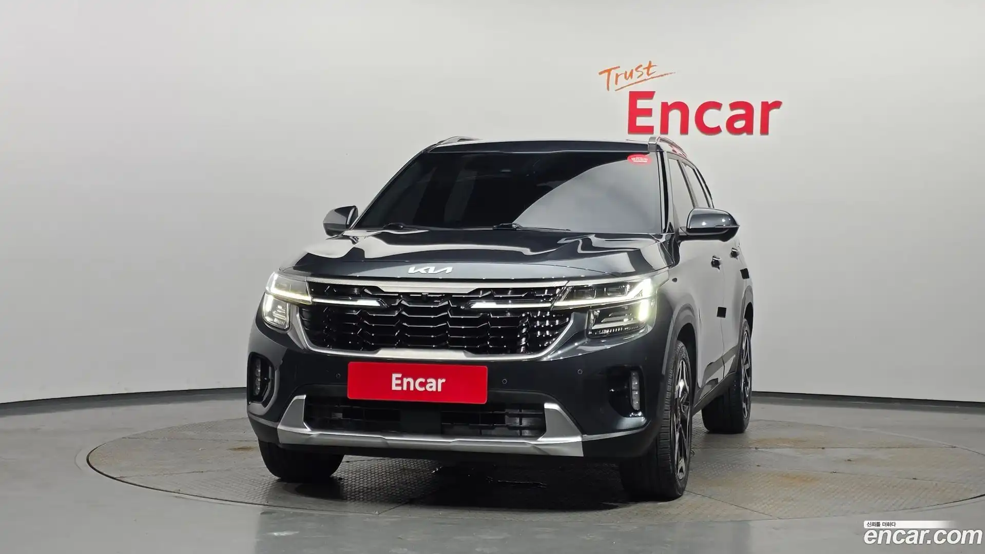 Seltos Kia 2023.0-OUTER-003
