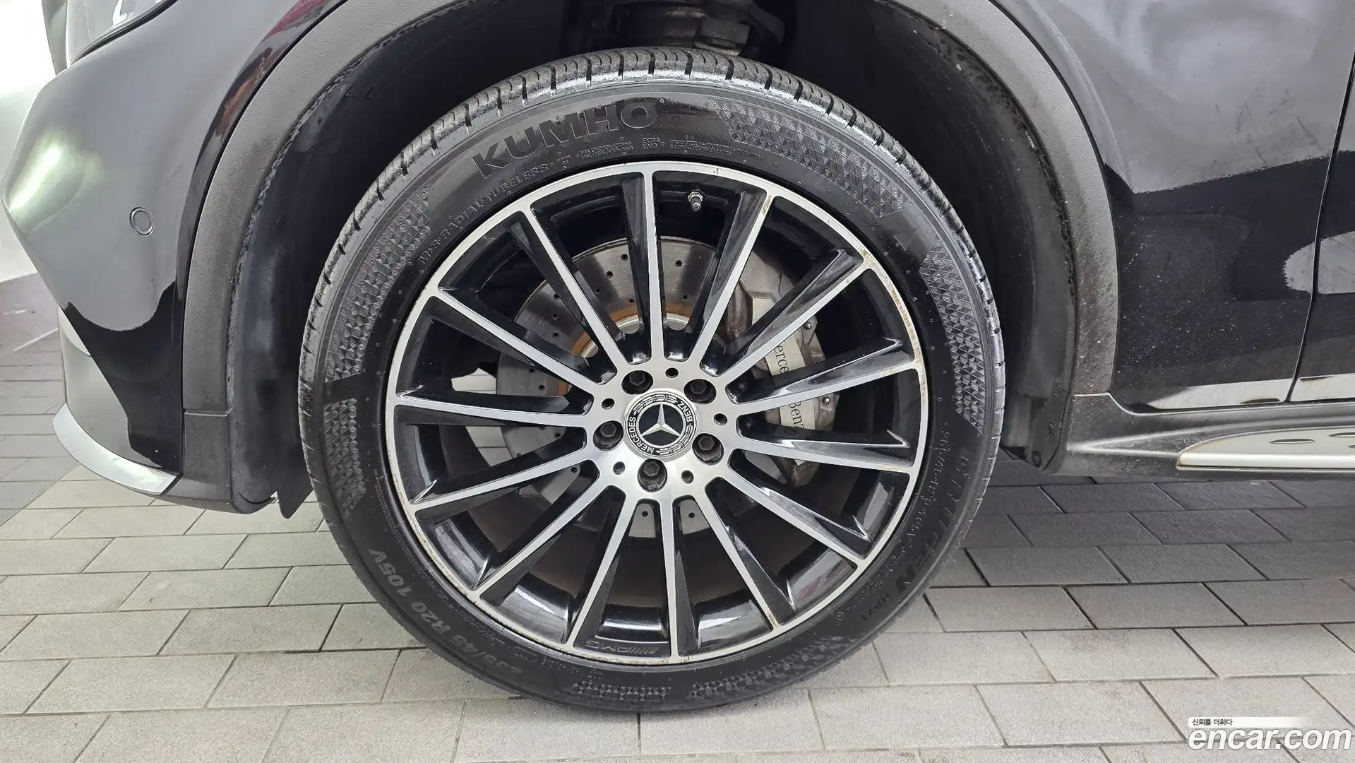 GLC-Class Mercedes-Benz 2019.7-OUTER-005