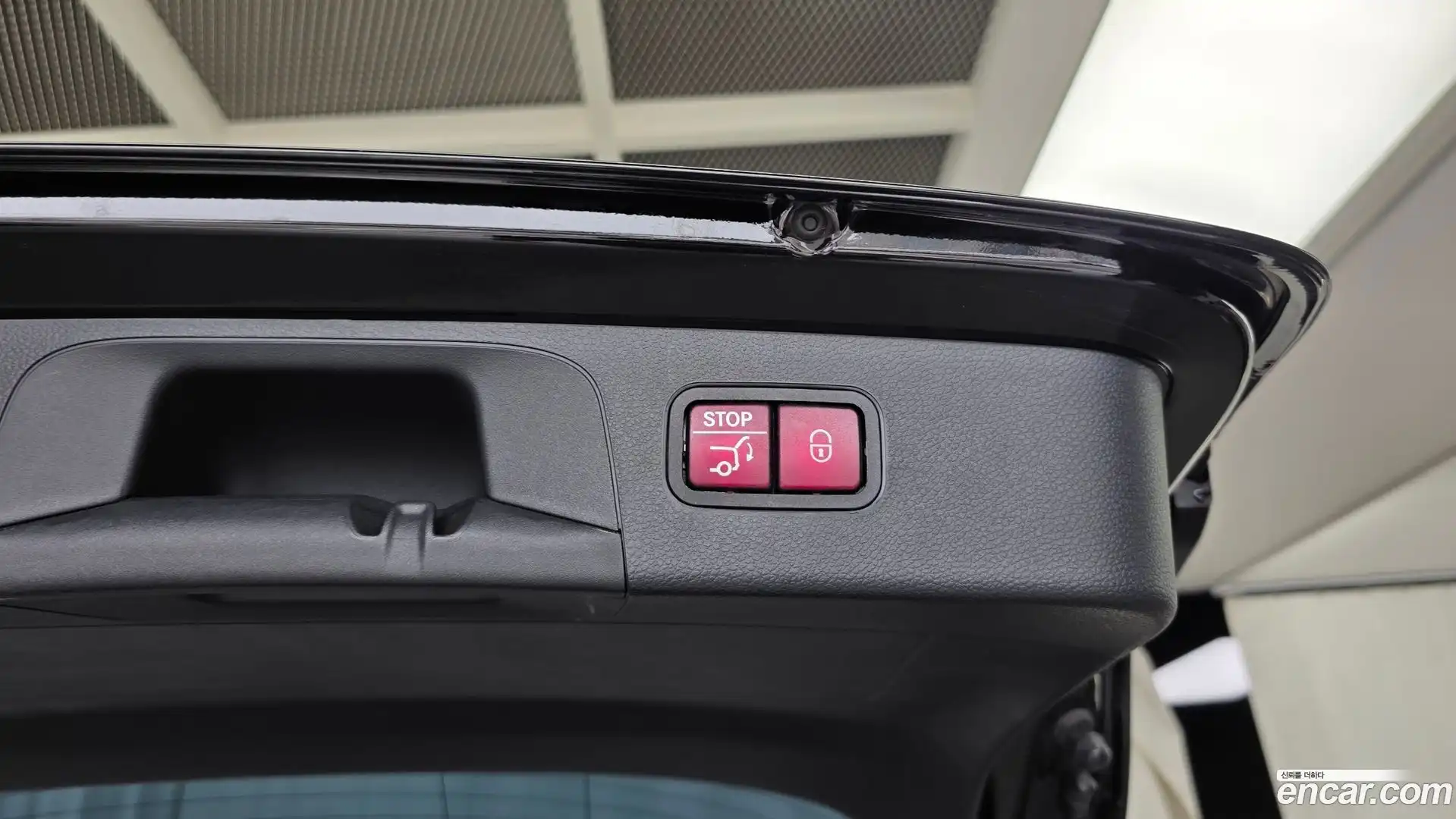 GLC-Class Mercedes-Benz 2019.7-OPTION-044