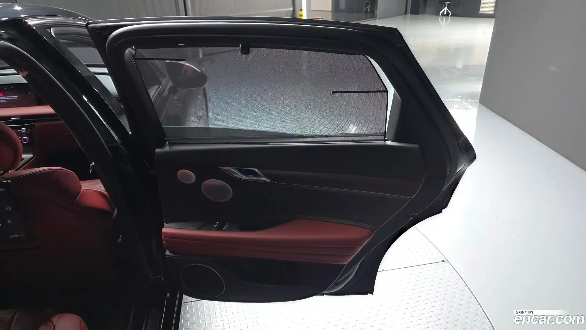 G80 Genesis 2025.4-INNER-035