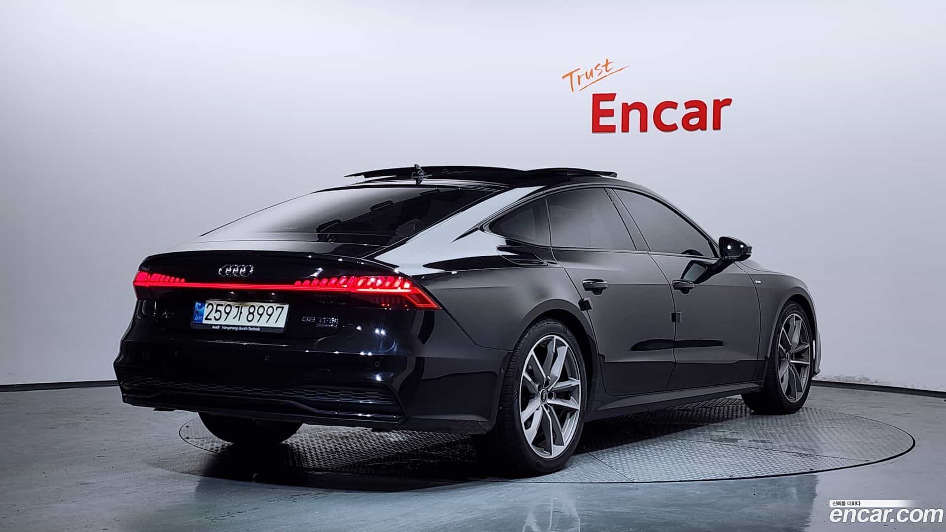 A7 Audi 2021.11-OUTER-002