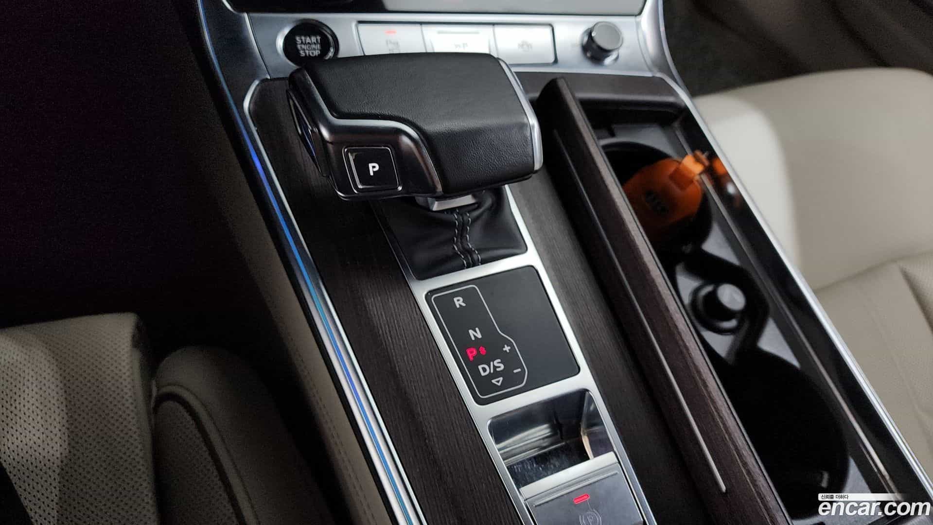 A7 Audi 2021.11-INNER-009
