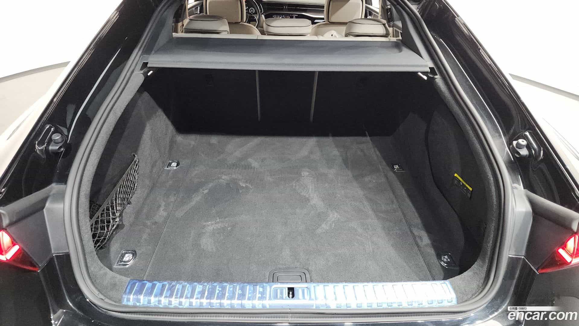 A7 Audi 2021.11-OPTION-021
