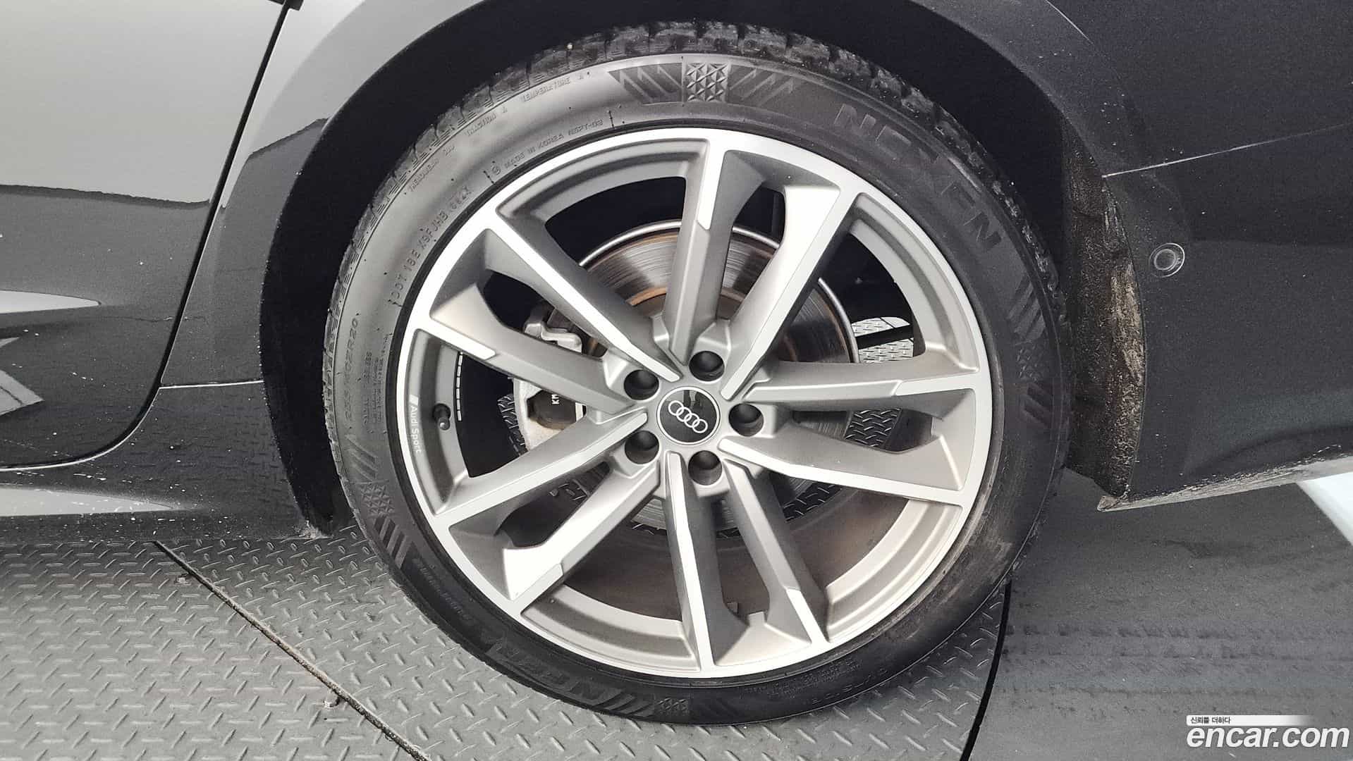 A7 Audi 2021.11-OUTER-031