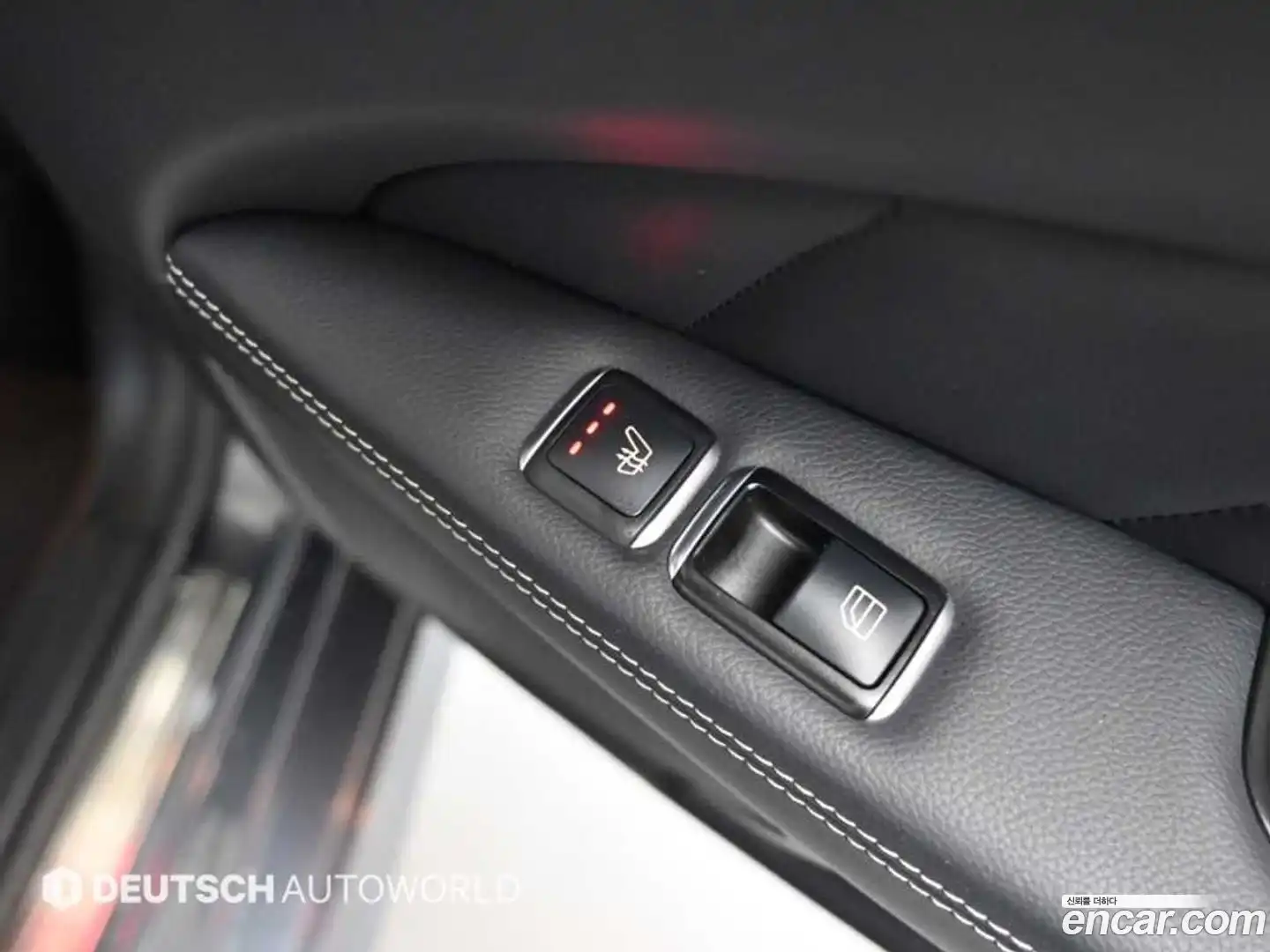 CLS-Class Mercedes-Benz 2015.10-OPTION-020