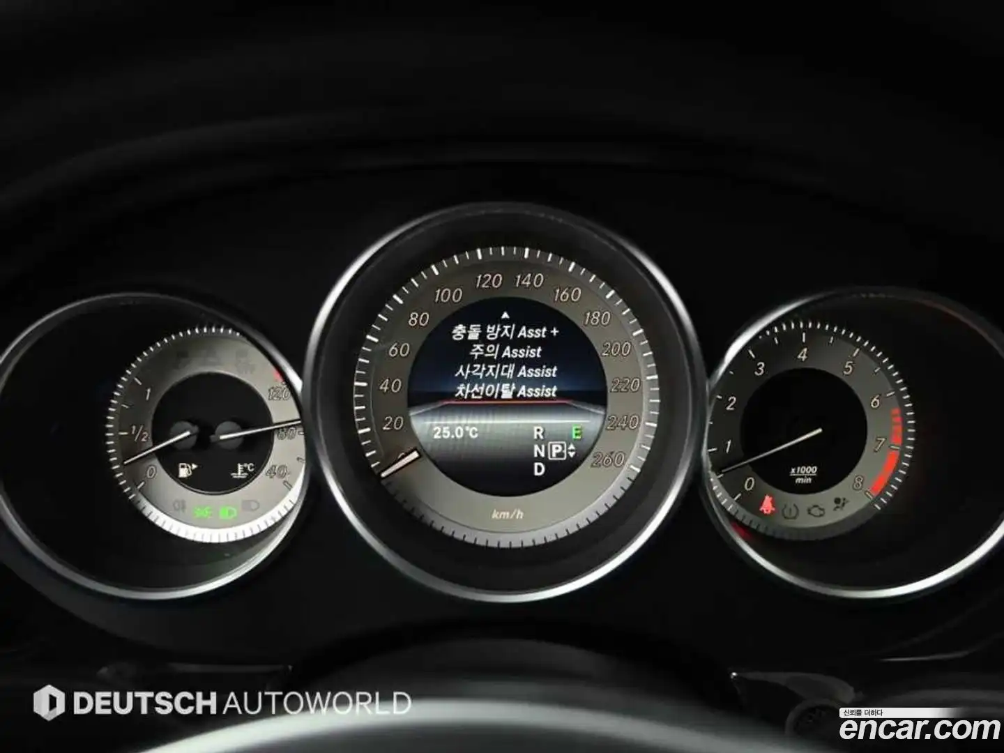 CLS-Class Mercedes-Benz 2015.10-OPTION-021