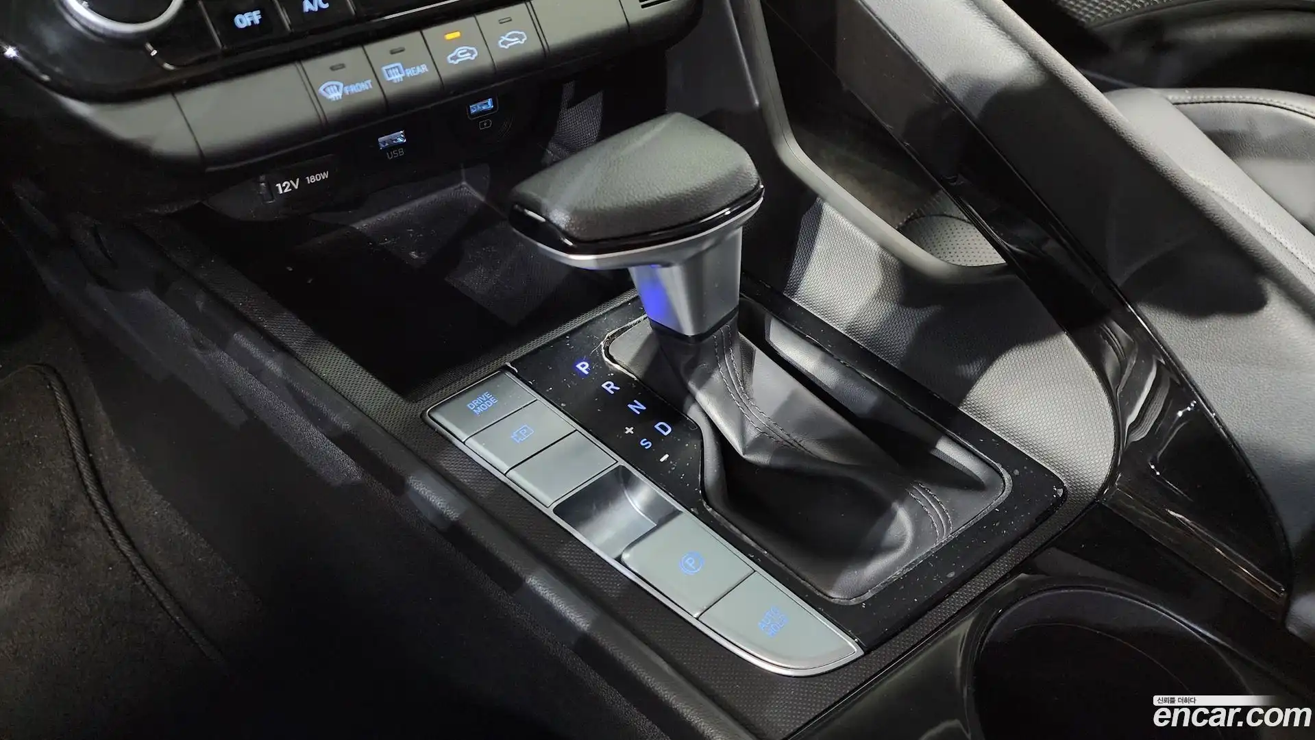 AVANTE Hyundai 2021.11-INNER-009