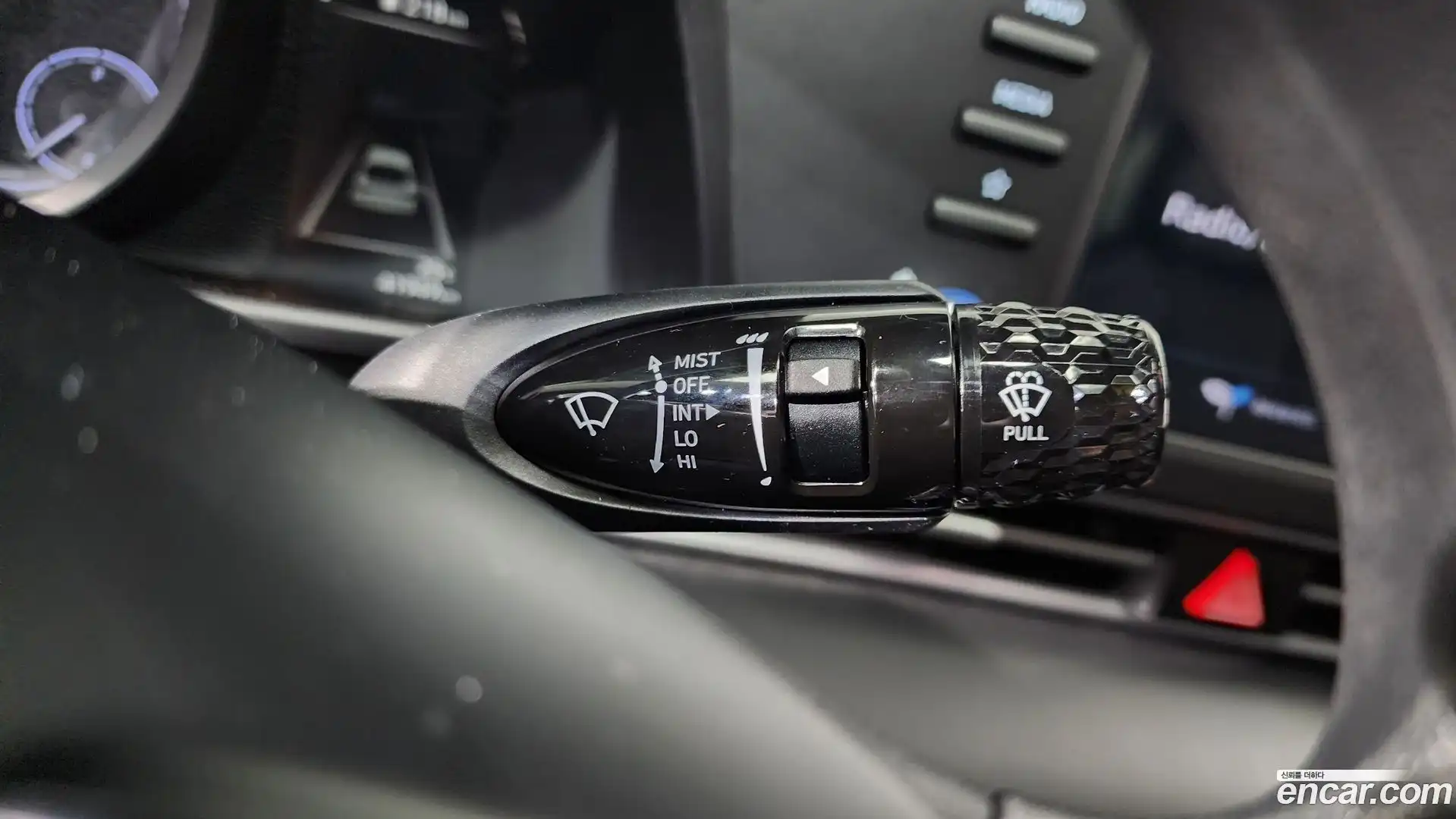 AVANTE Hyundai 2021.11-OPTION-022
