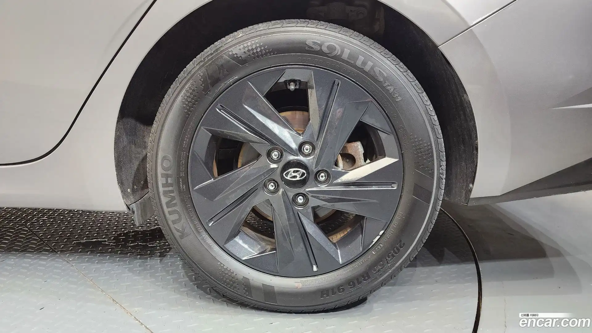 AVANTE Hyundai 2021.11-OUTER-031