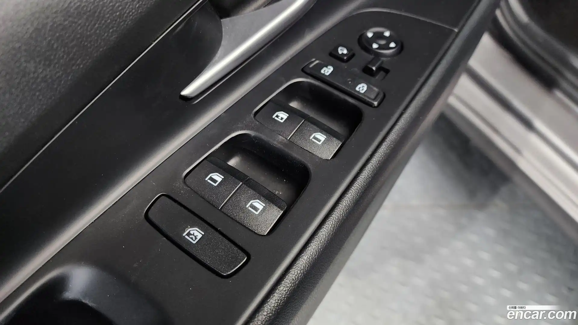 AVANTE Hyundai 2021.11-OPTION-040