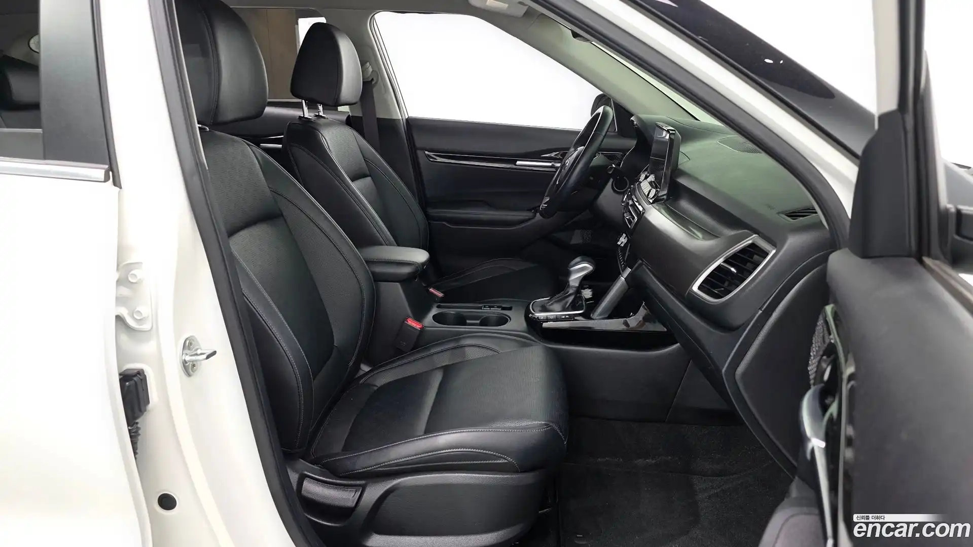 Seltos Kia 2020.4-INNER-036