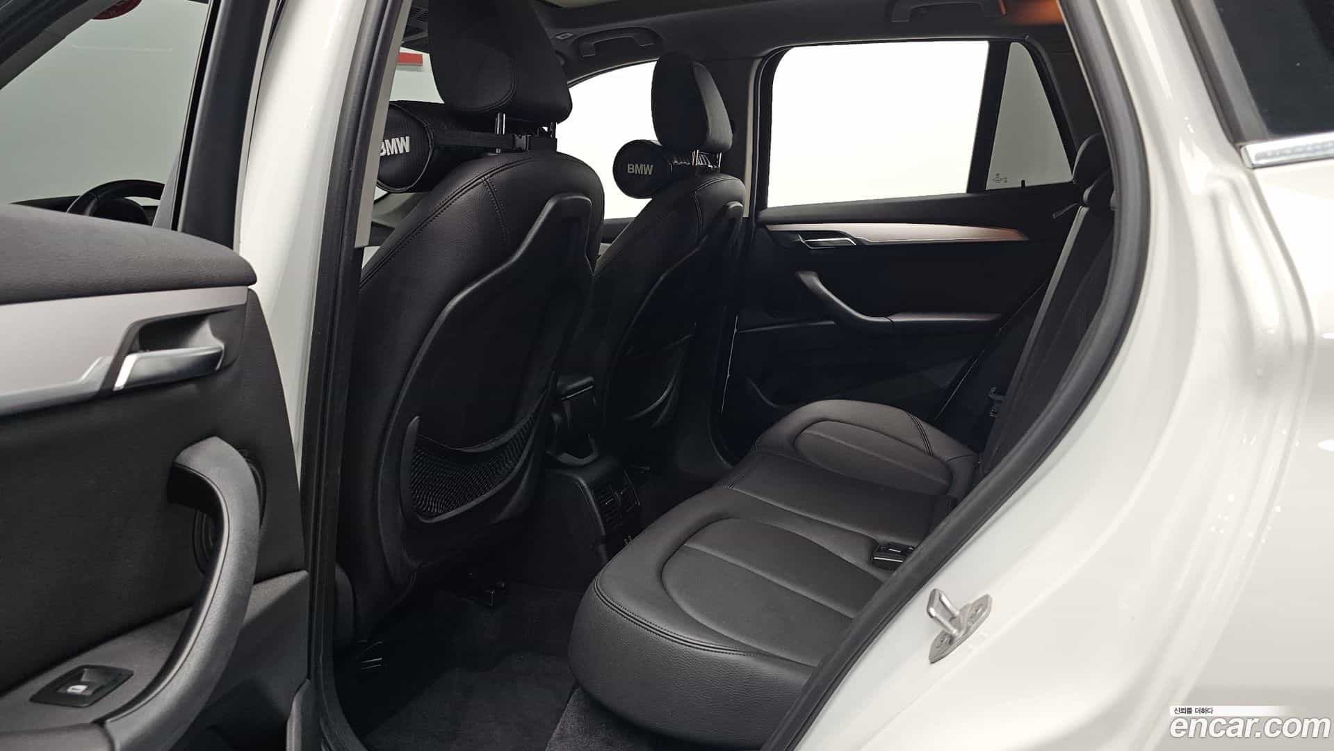 X1 BMW 2020.1-INNER-036