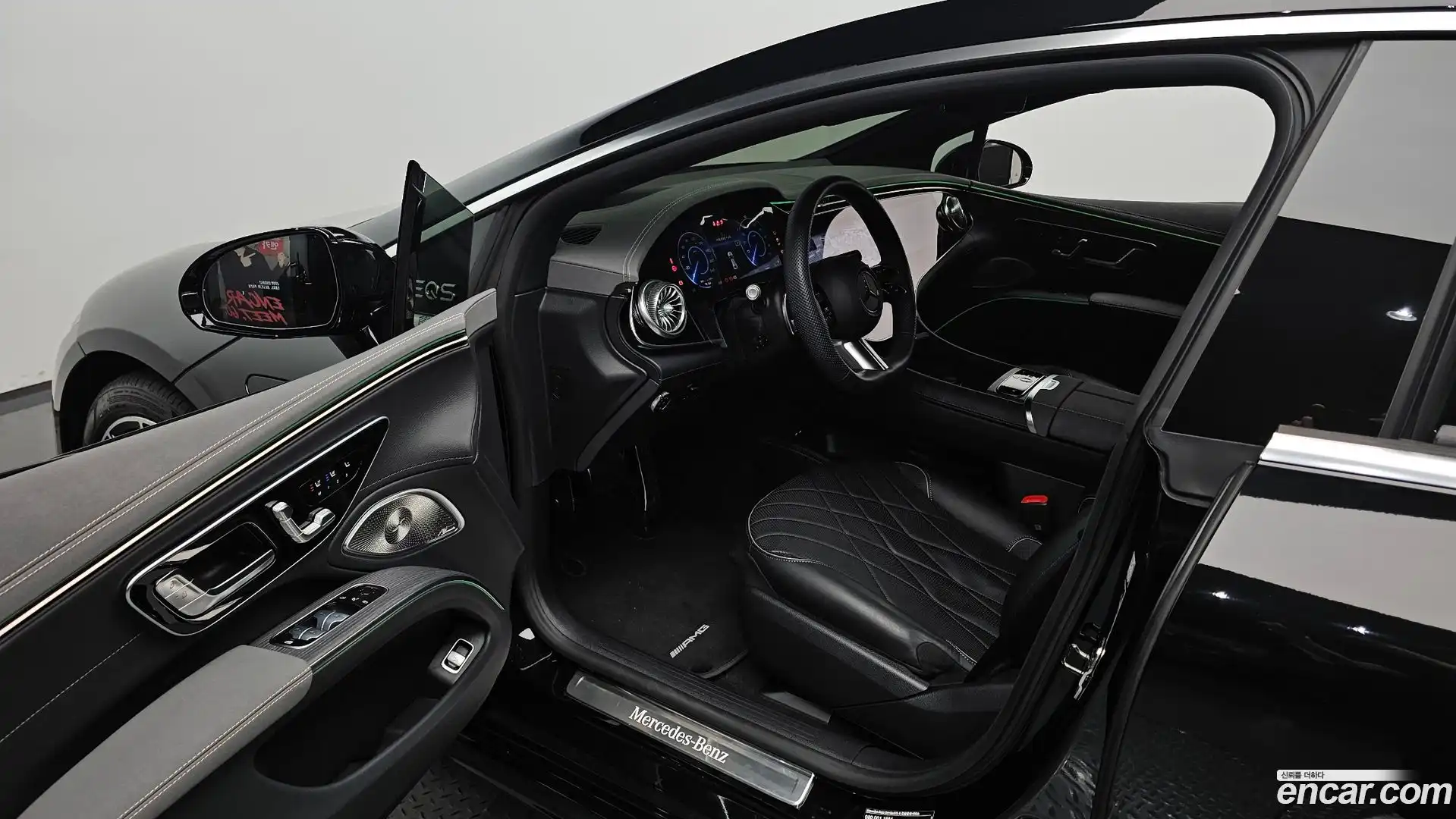 EQS Mercedes-Benz 2023.9-INNER-010