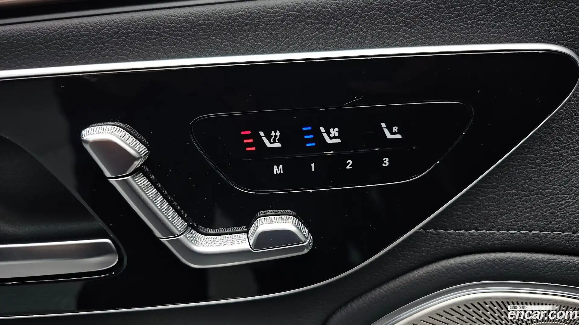 EQS Mercedes-Benz 2023.9-OPTION-042