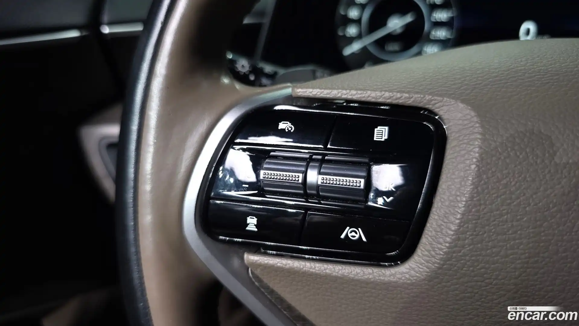 K8 Kia 2021.5-OPTION-021