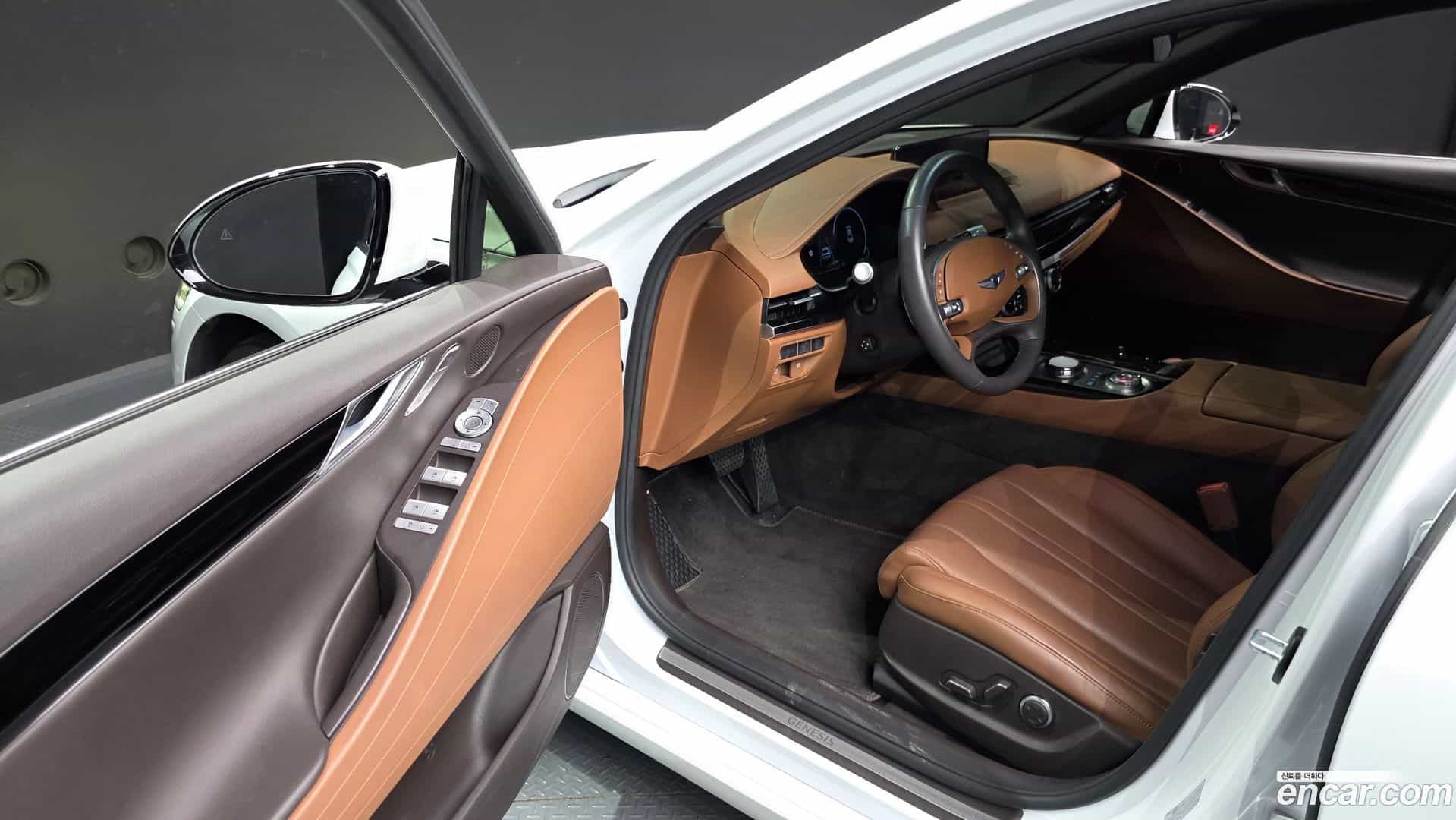 G80 Genesis 2023.6-INNER-010