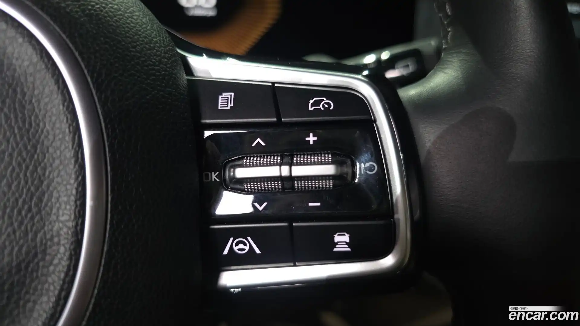 Sorento Kia 2024.4-OPTION-021