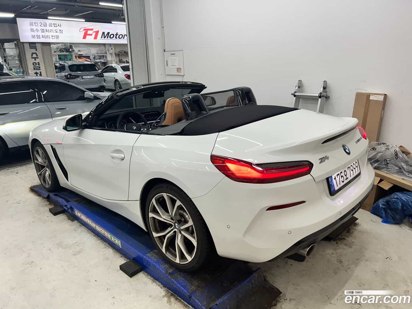Z4 BMW 2021.9-OUTER-002
