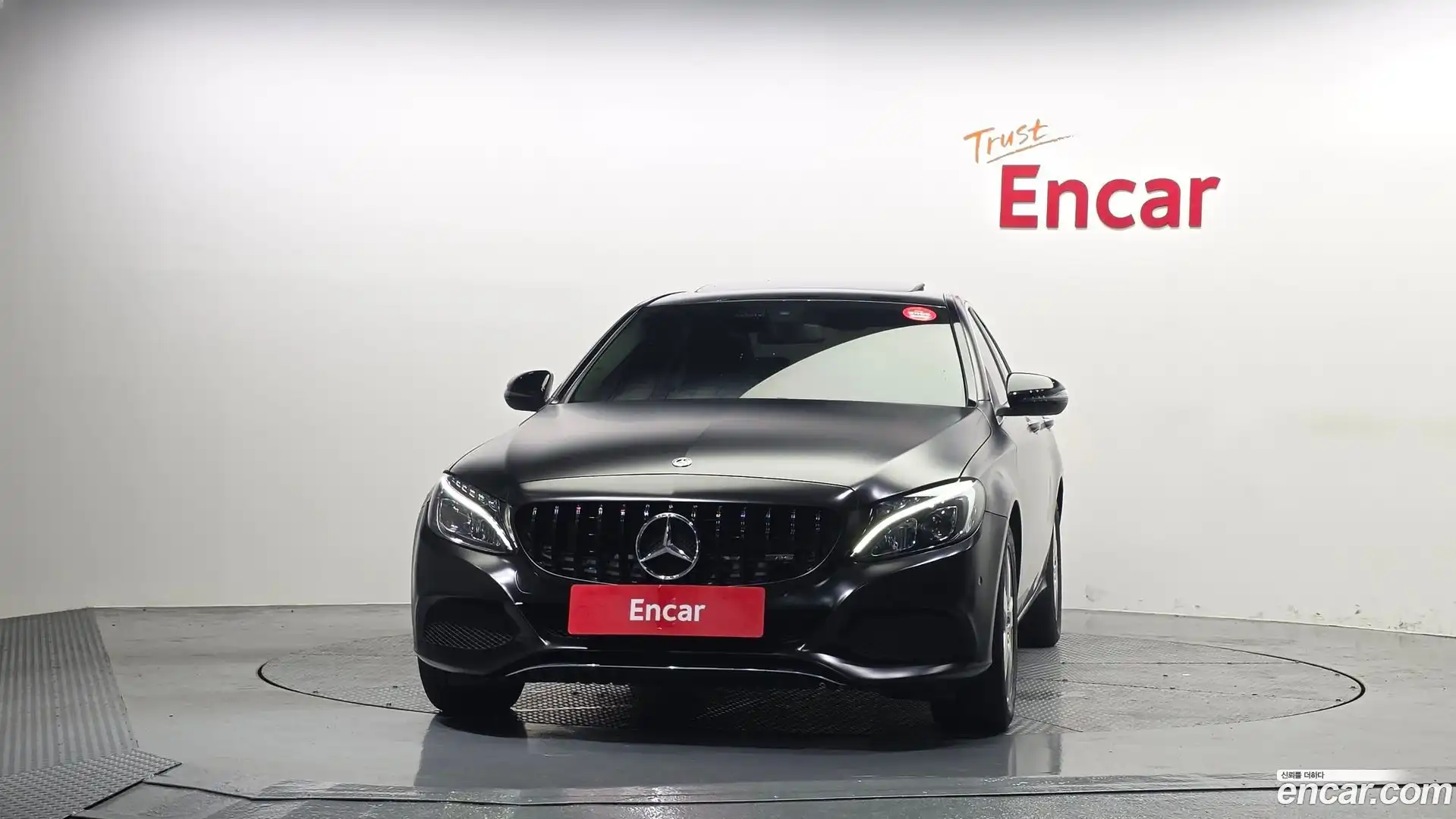C-Class Mercedes-Benz 2017.8-OUTER-003