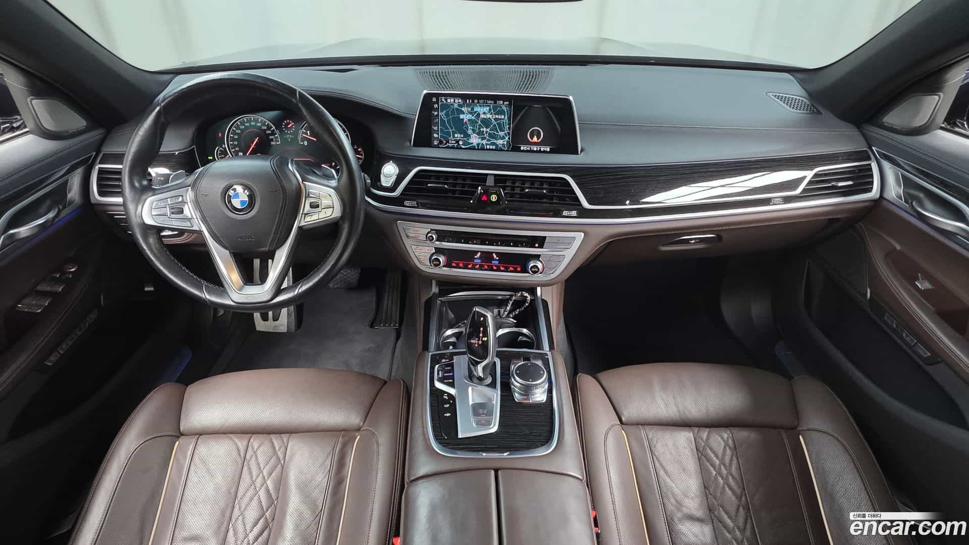 7-Series BMW 2017.5-INNER-007