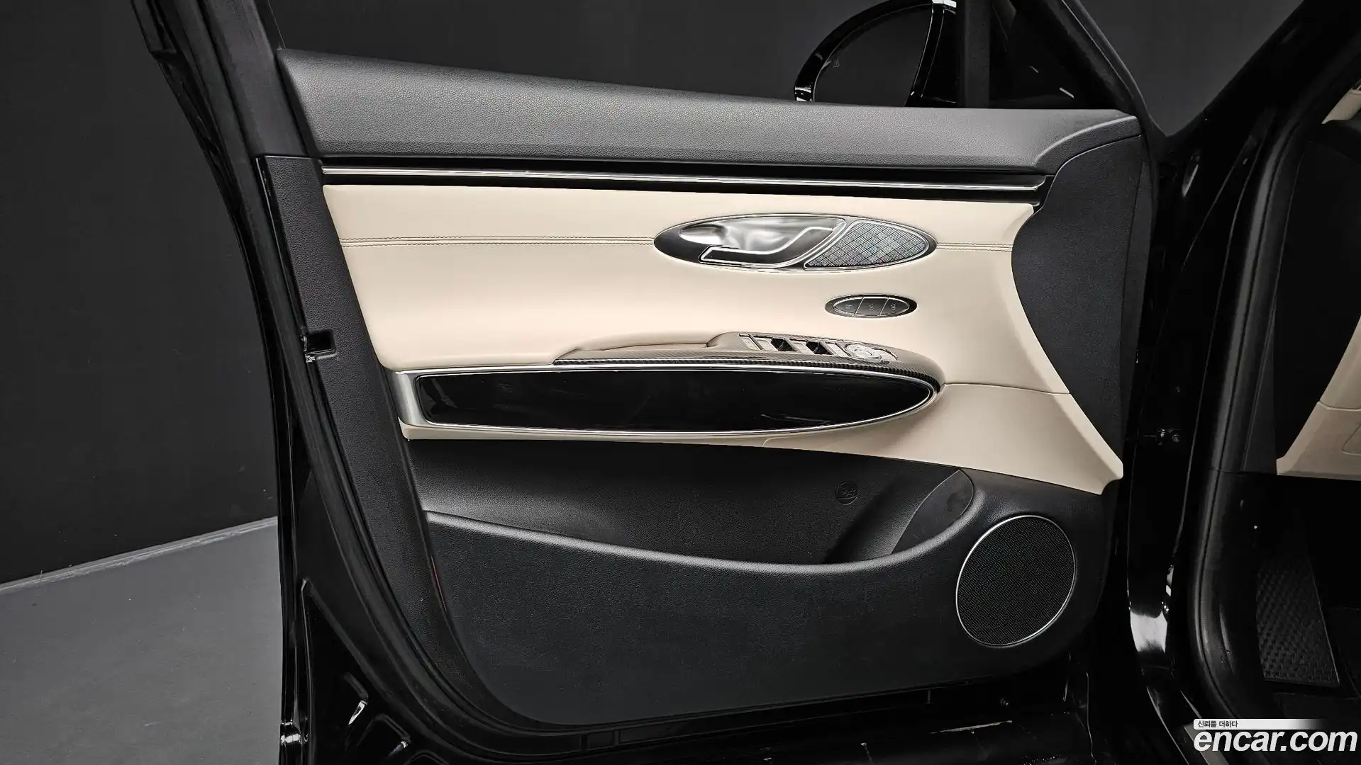 GV70 Genesis 2022.10-INNER-034
