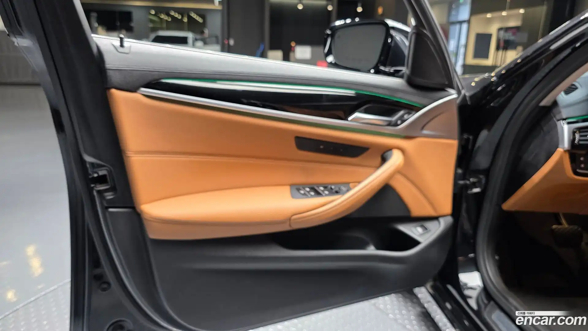 5-Series BMW 2019.7-INNER-034