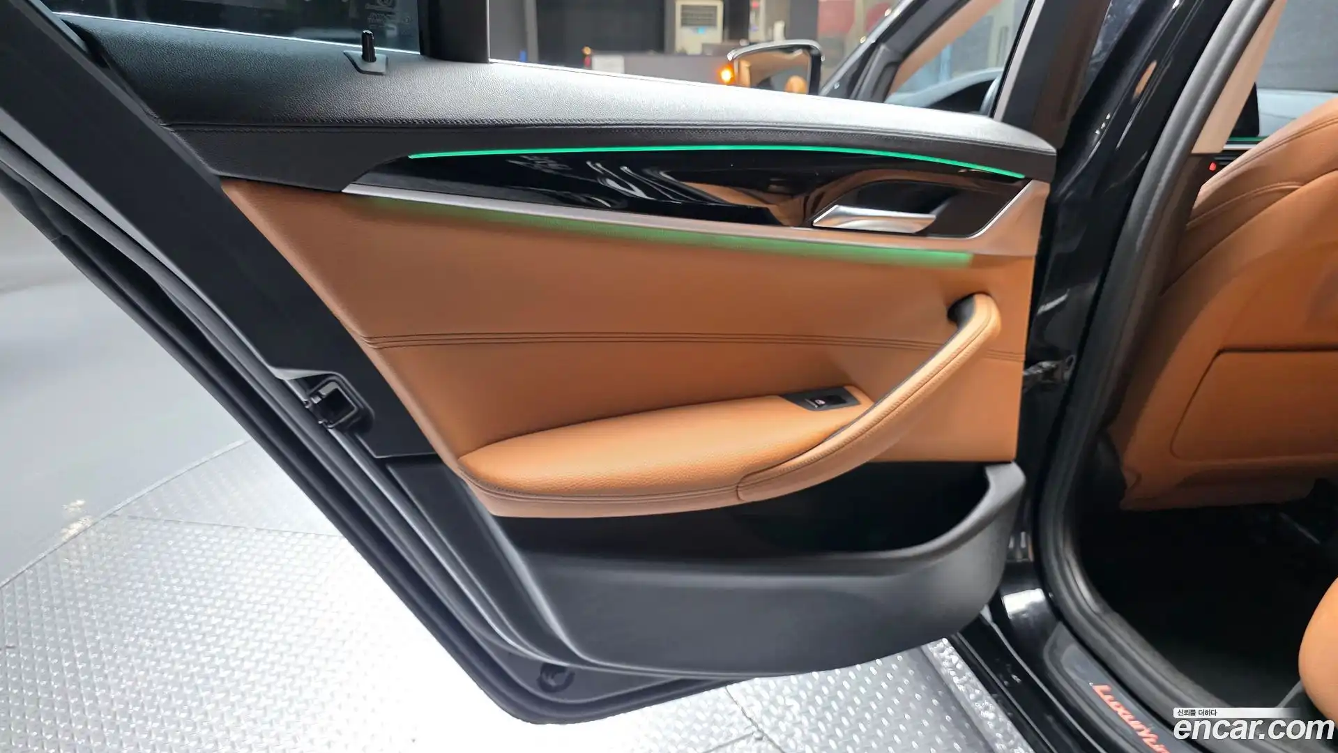 5-Series BMW 2019.7-INNER-035