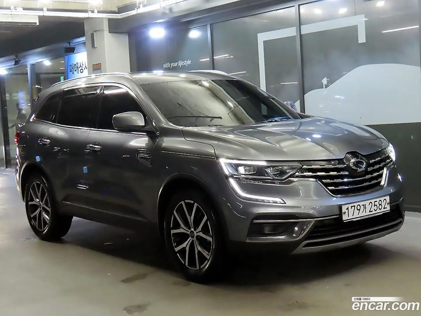 Main__Slider__Photo:QM6 Renault Korea 2020.0-0