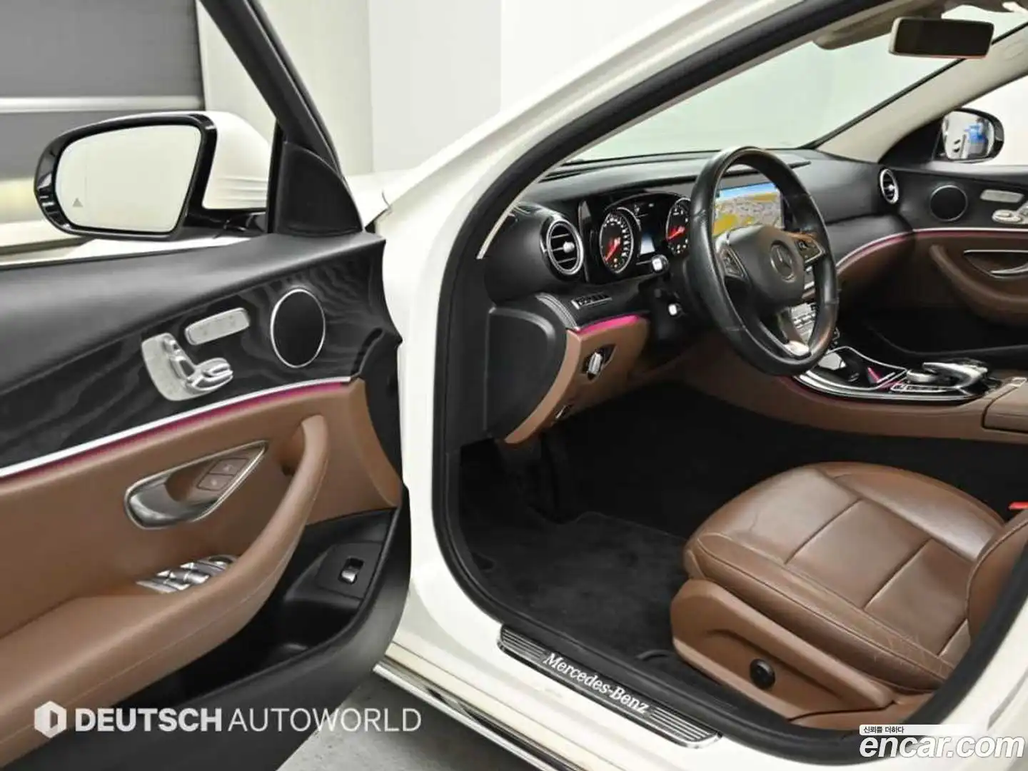 E-Class Mercedes-Benz 2016.5-OPTION-015