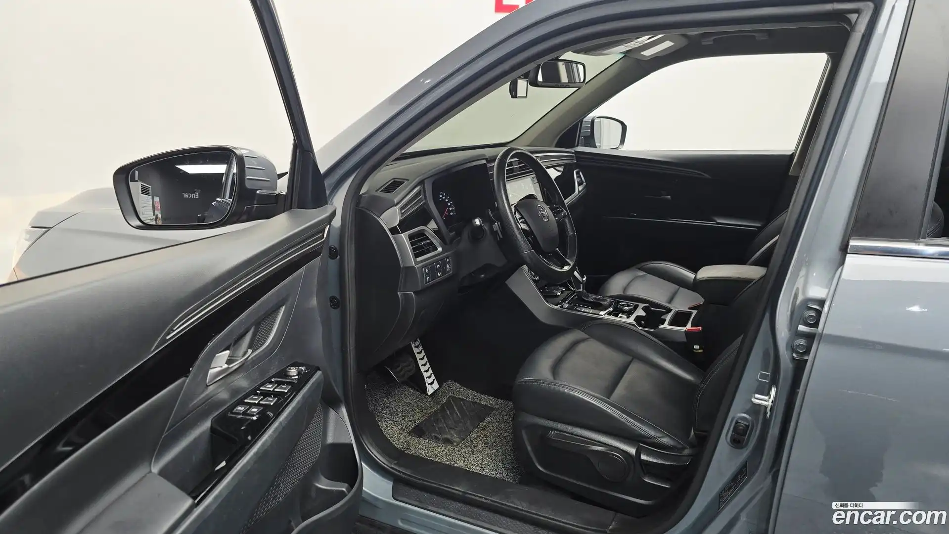 KORANDO KG Mobility 2020.6-INNER-010